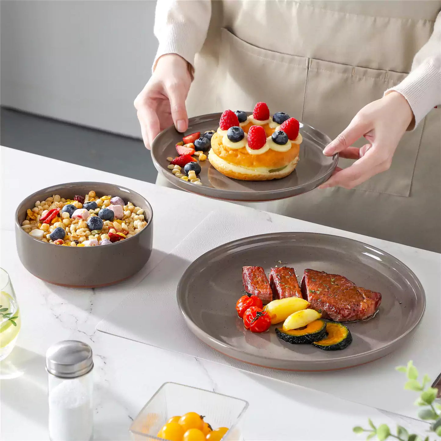 Tara Multicolor 12 Piece Dinnerware Set