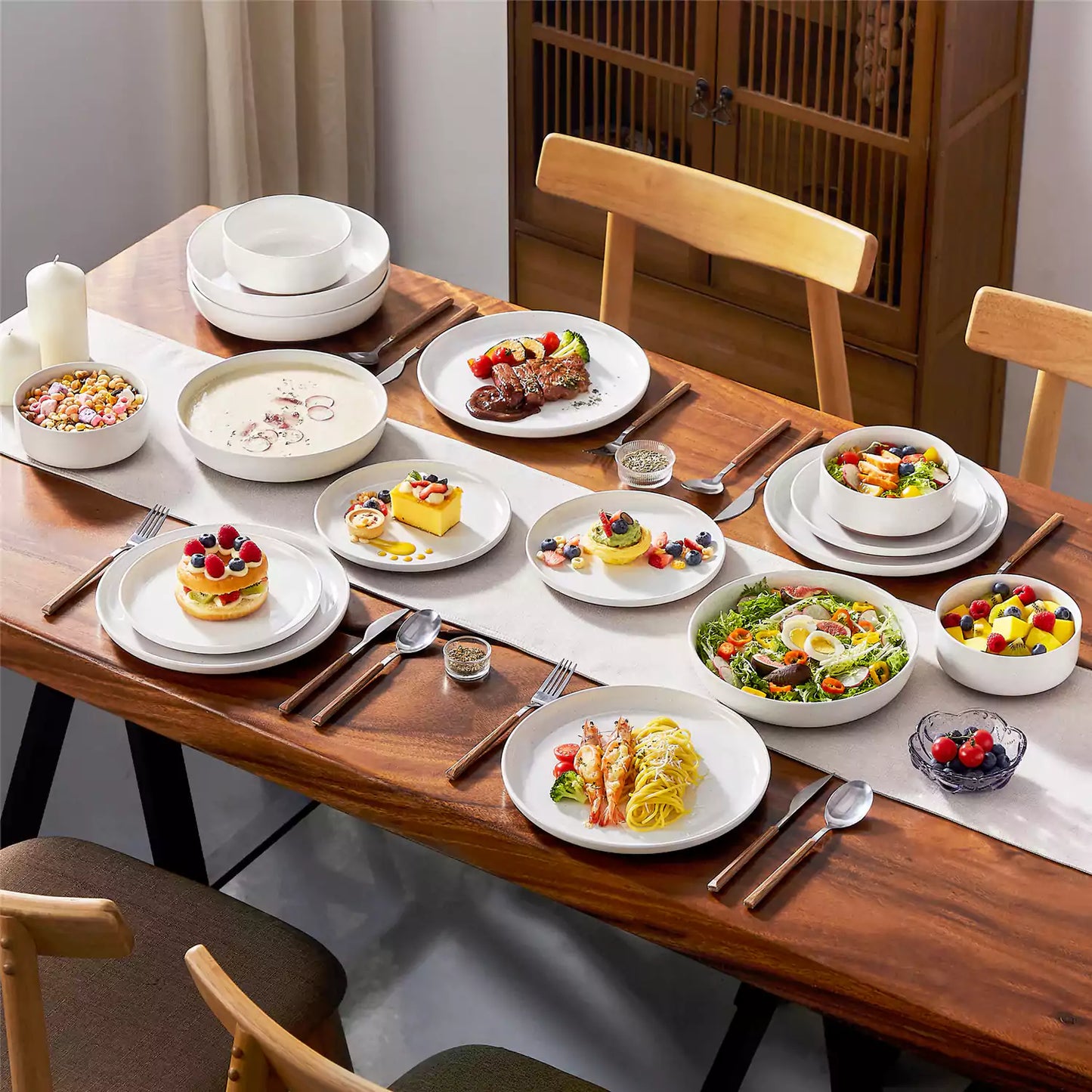 Tara 16 Piece Dinnerware Set