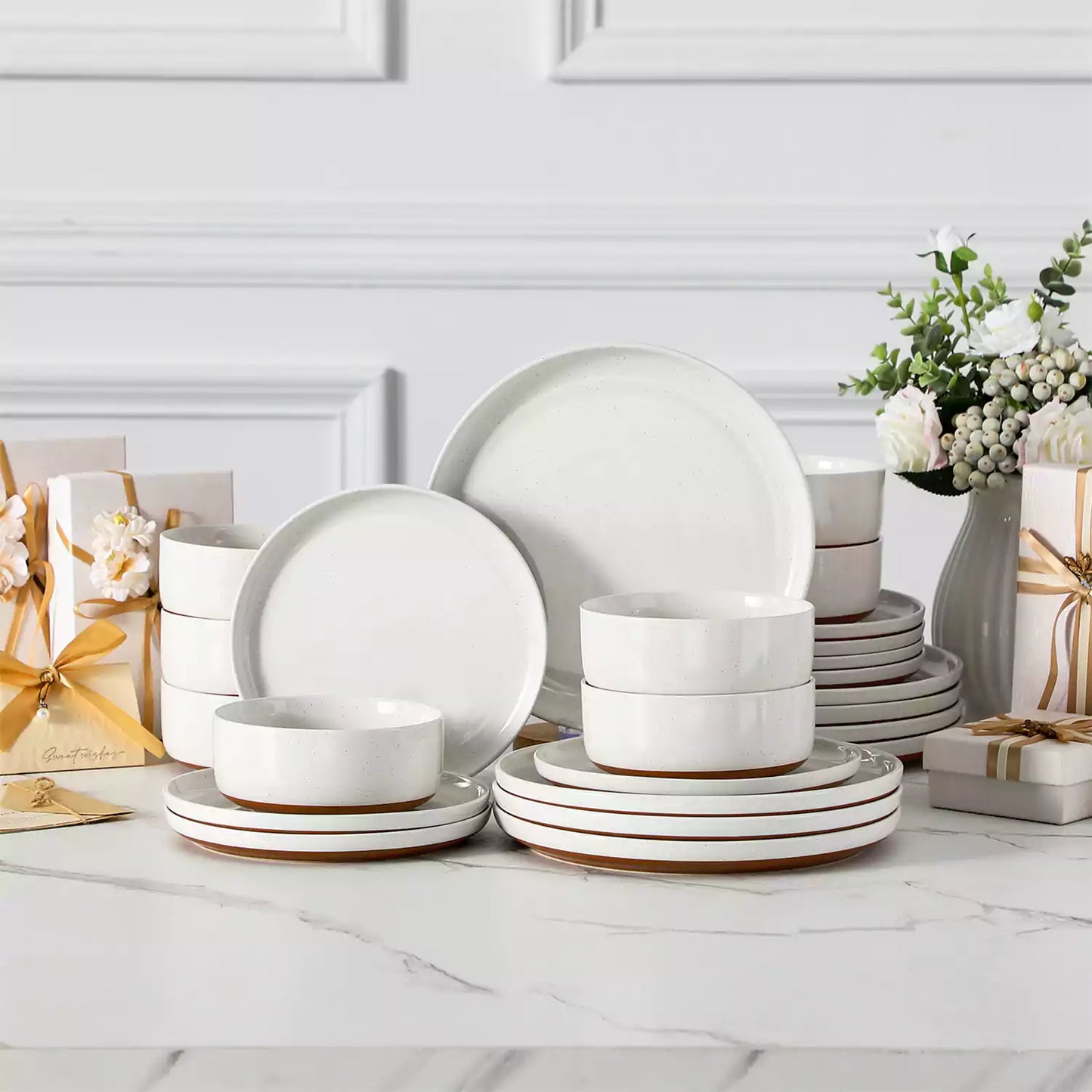 Tara Grey 24 Piece Dinnerware Set for 8