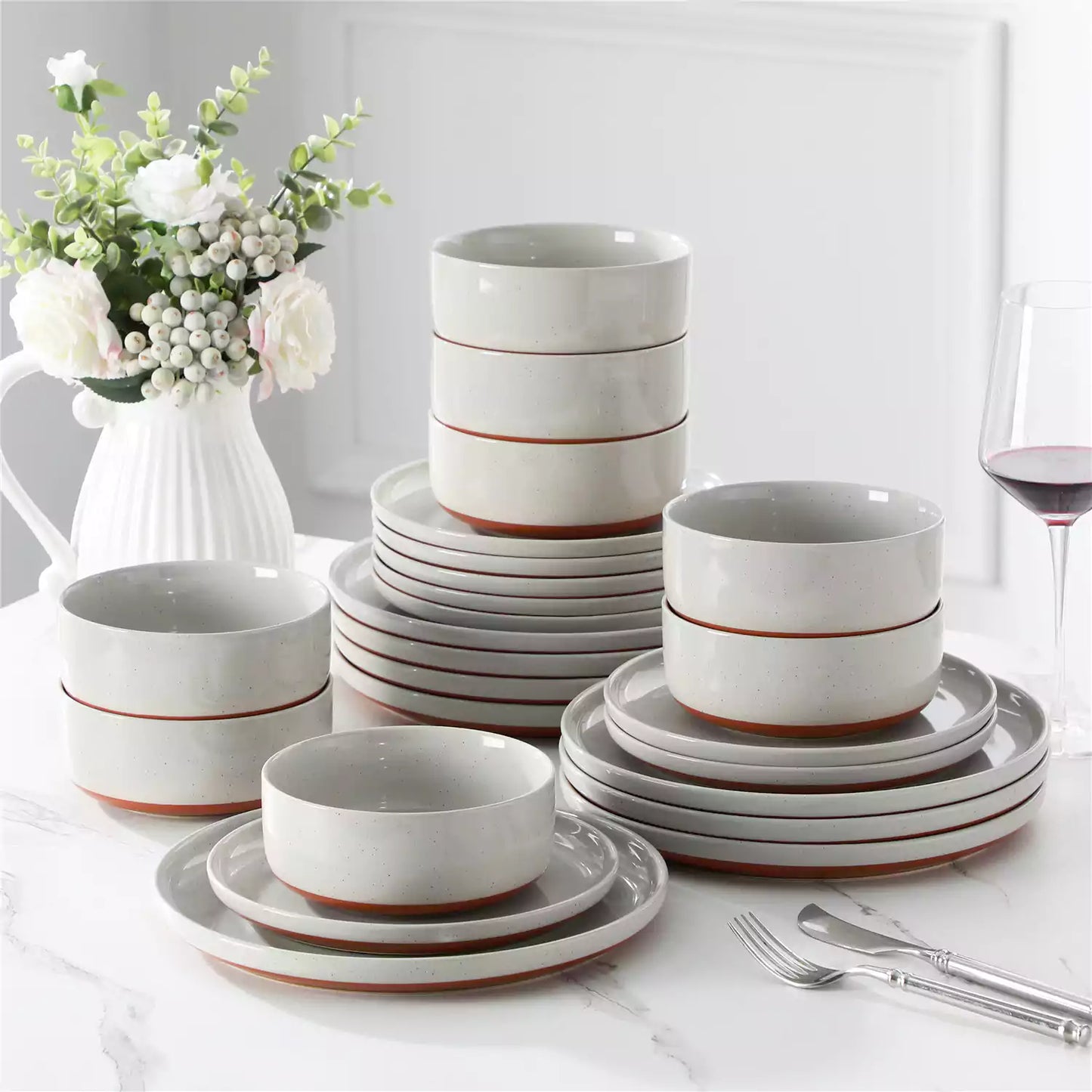 Tara Grey 24 Piece Dinnerware Set for 8