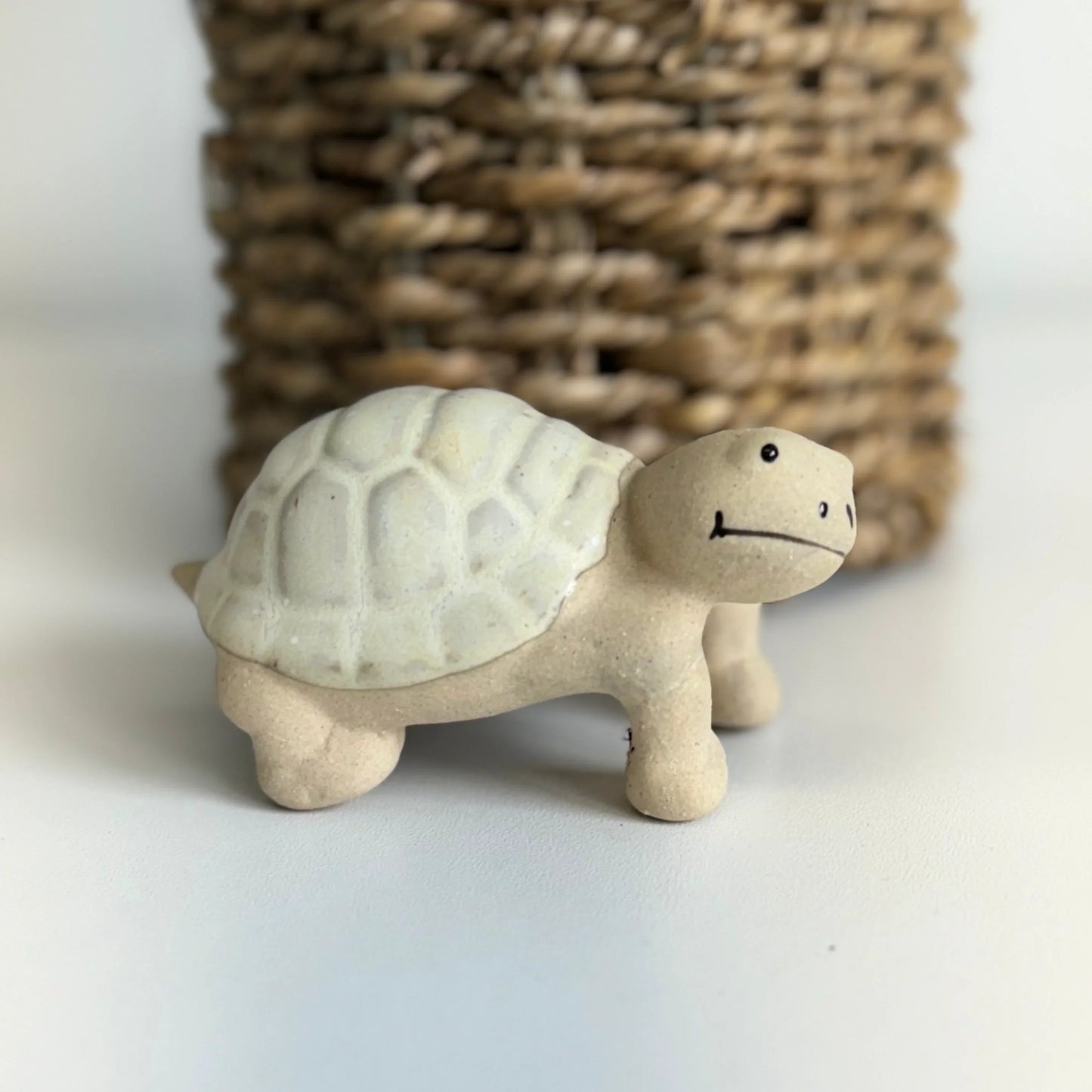 Beige Turtle Ceramic Pot Hanger