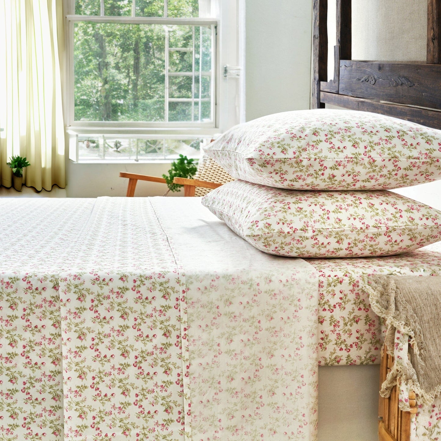 DaDa Bedding Collection Romantic Coquette Sheet Set - 100% Cotton [ Poplin Cotton ] Floral Fitted & Flat Sheets with Pillowcases - Deep Pocket Design - Soft, Breathable, Wrinkle-Resistant