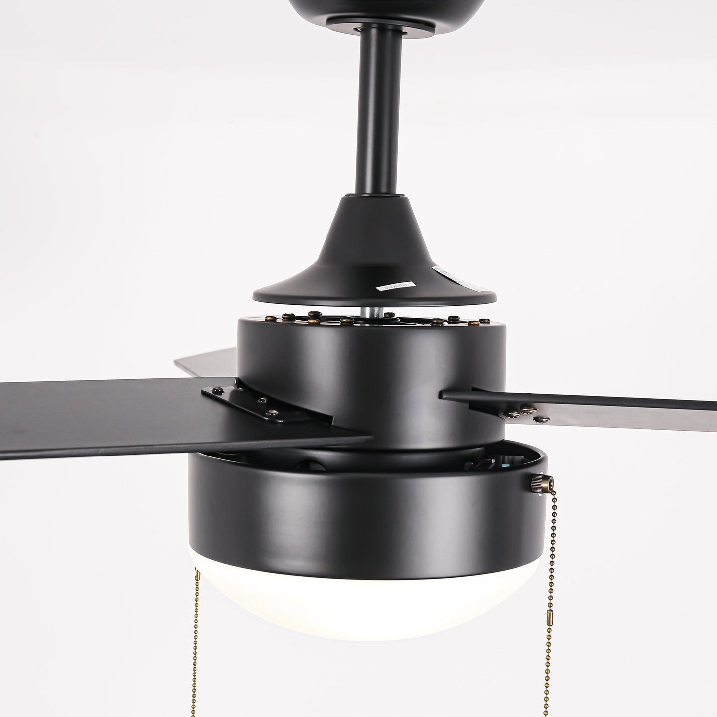 42" Vaczon 3 Blades Traditional Ceiling Fan with Pull Chain