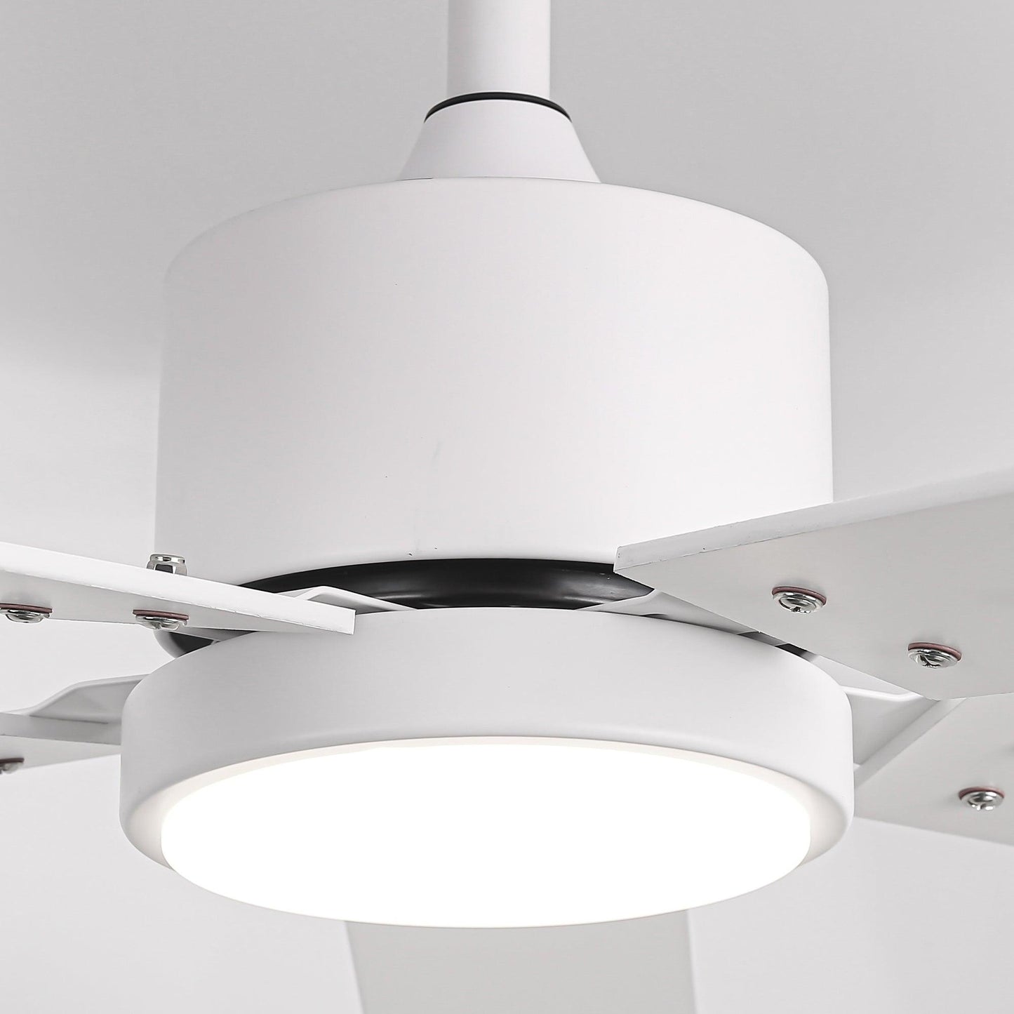 Vaczon 52" DC Motor Ceiling Fan with LED Lighting and Remote Control