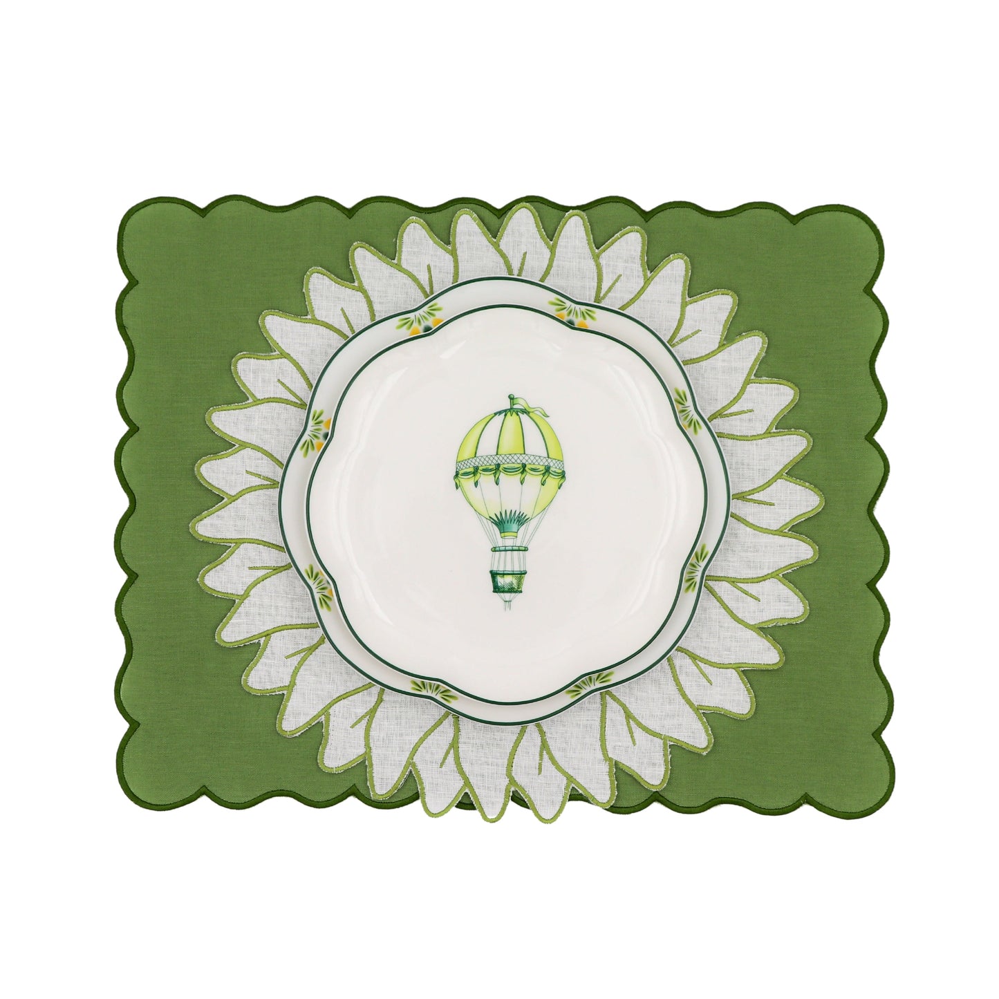 Valensole Lavender Scalloped Starter Plate - Case of 12 Plates (+3 Bonus Plates)