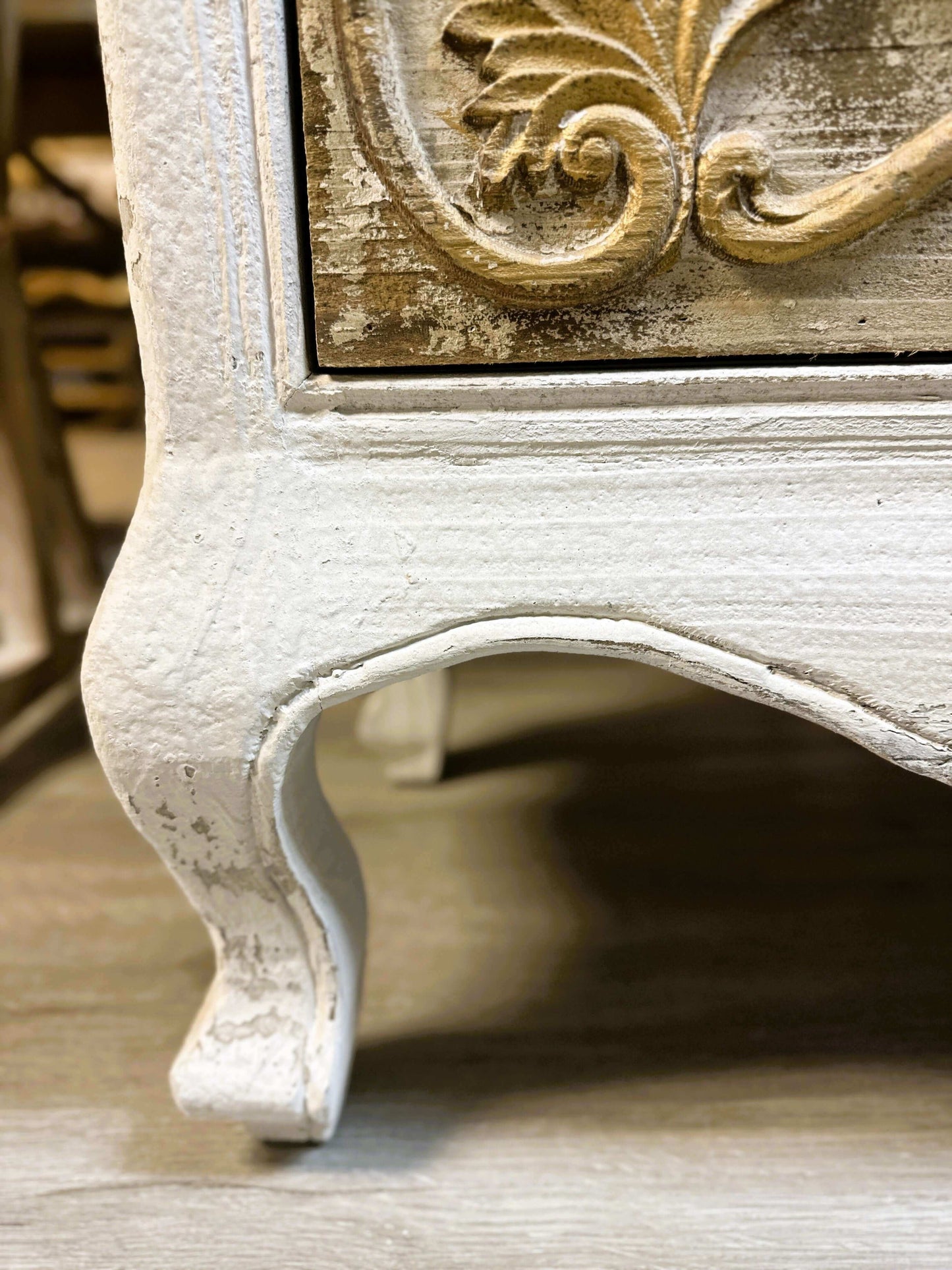 Vintage Dresser in French Provincial Style