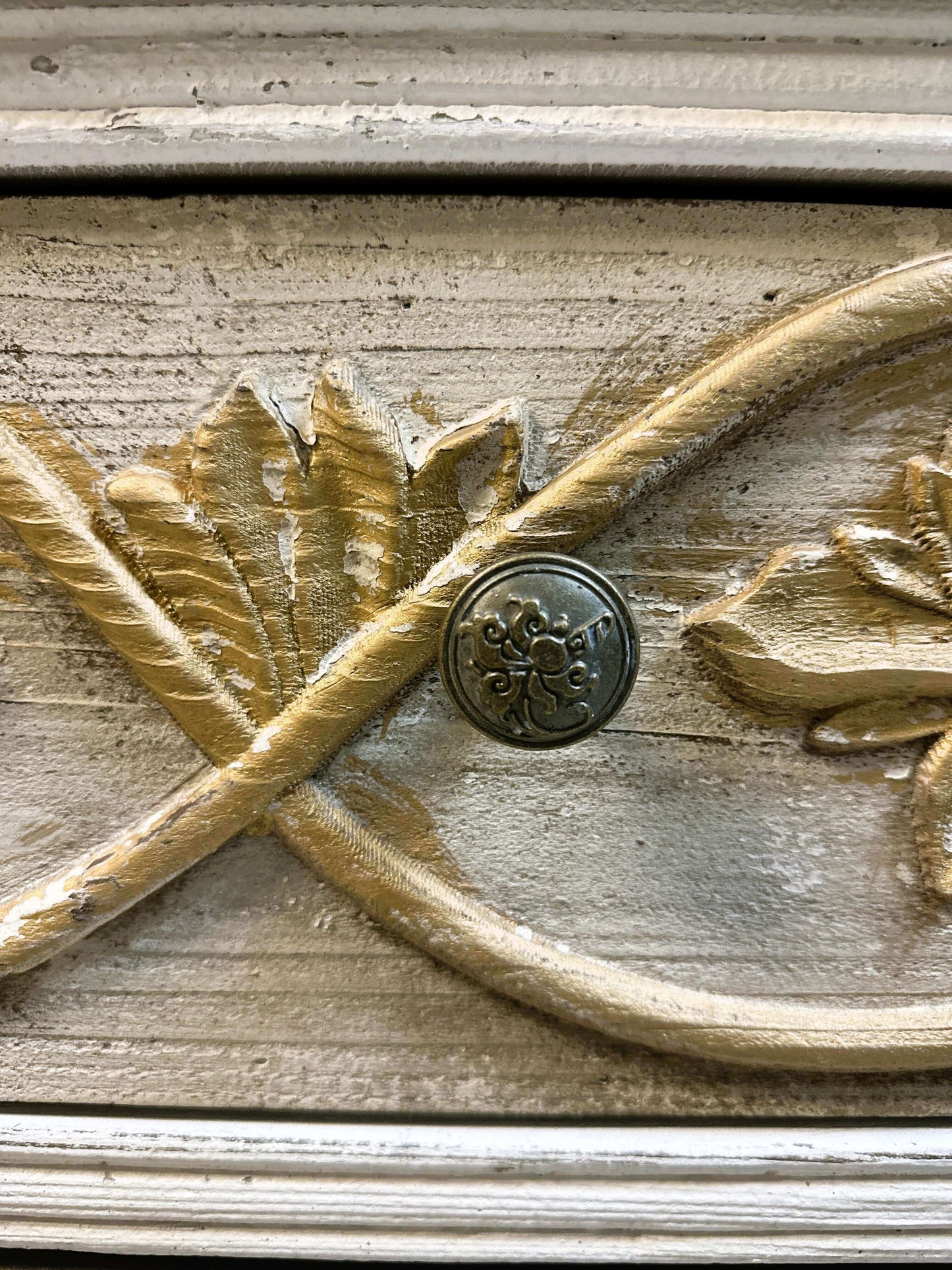 Vintage Dresser in French Provincial Style