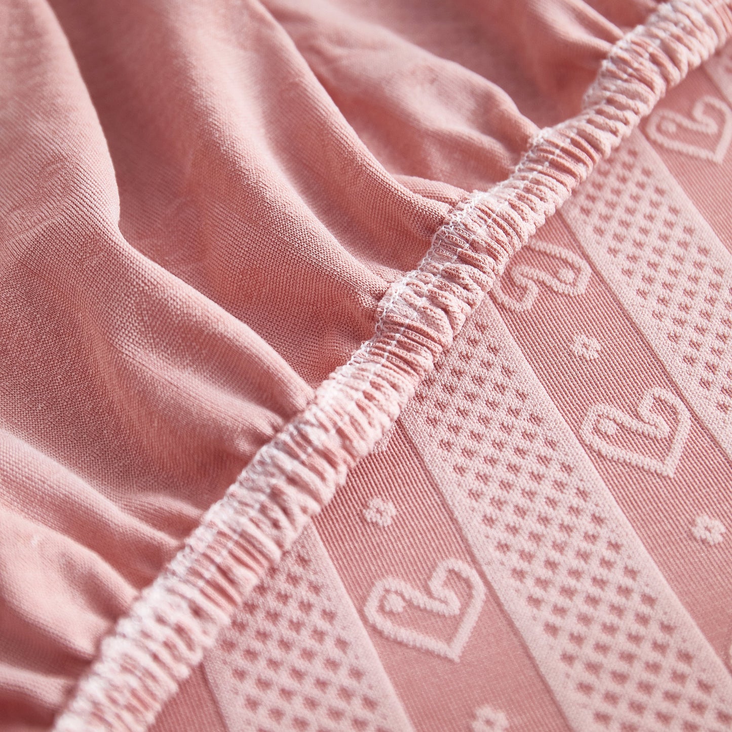 Love Stripe Jacquard Fleece Fabric Stretch Cushion Cover, Non-Slip Furniture Protector for Kids, Couch Cushion Covers