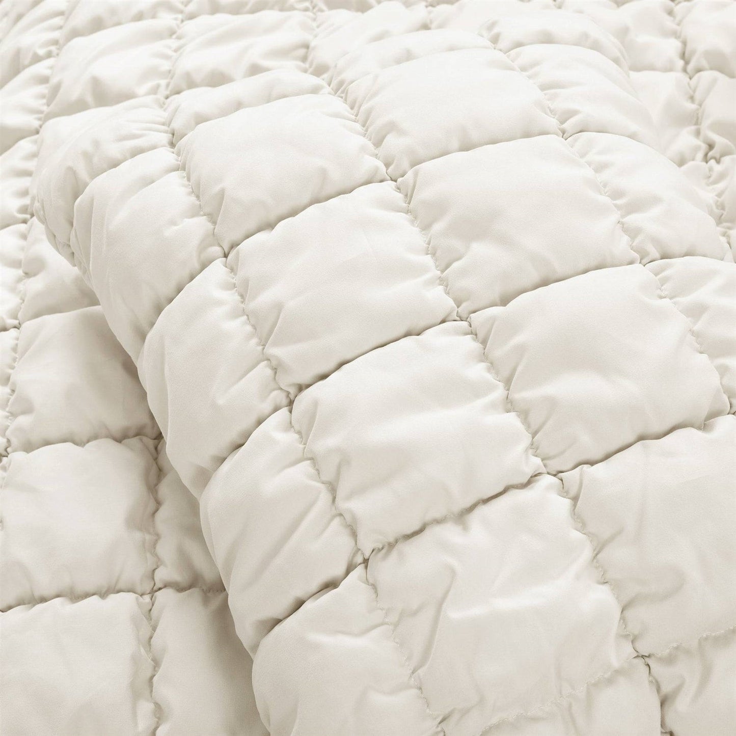 Full/Queen Soft Lightweight Puff Textured 3-Piece Comforter Set in Off White