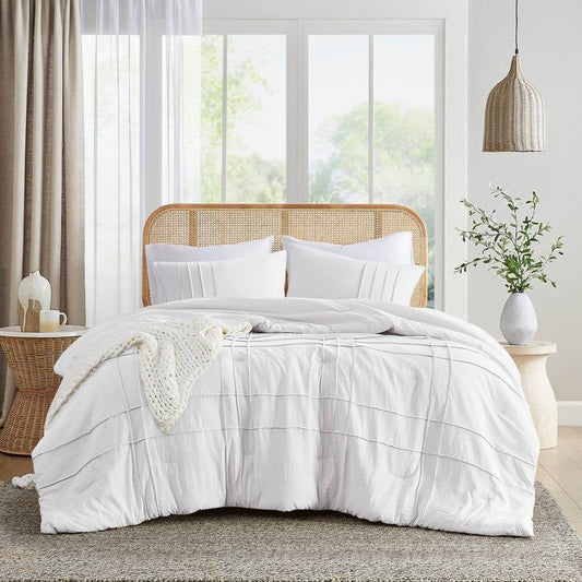 Full/Queen Size Microfiber Pleated Soft Washed Comforter Set White