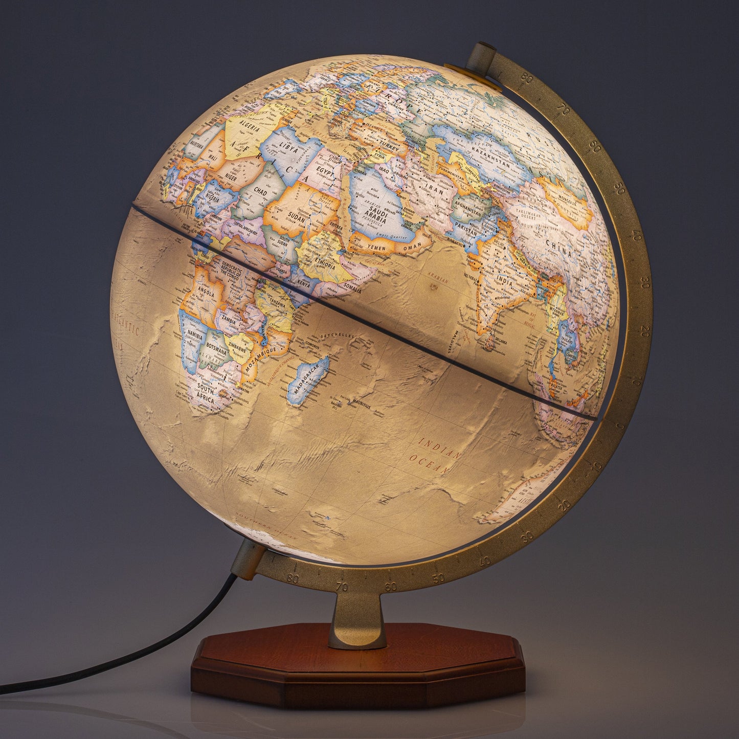 Voyager Globe