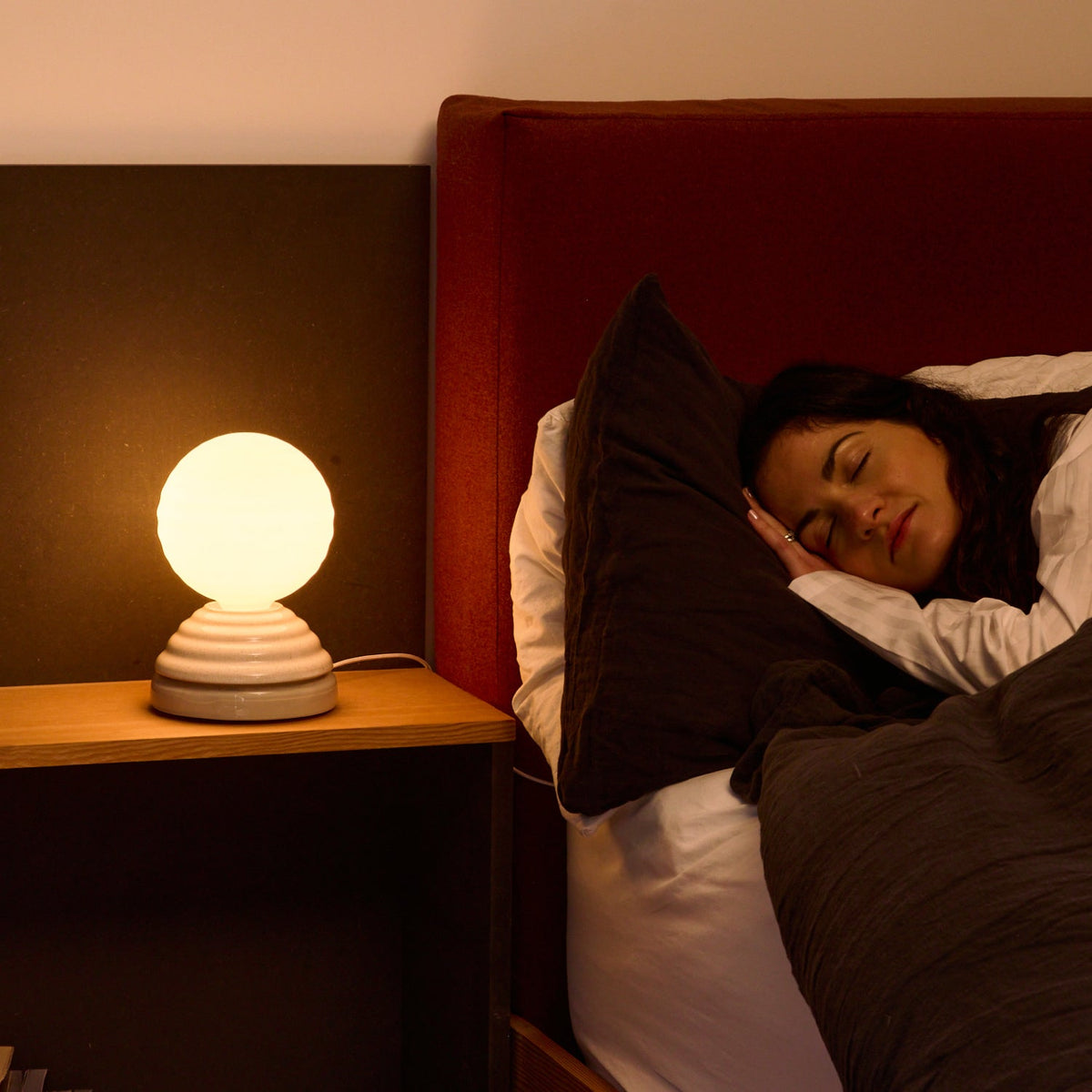 Wake Sleep Light in Pebble White