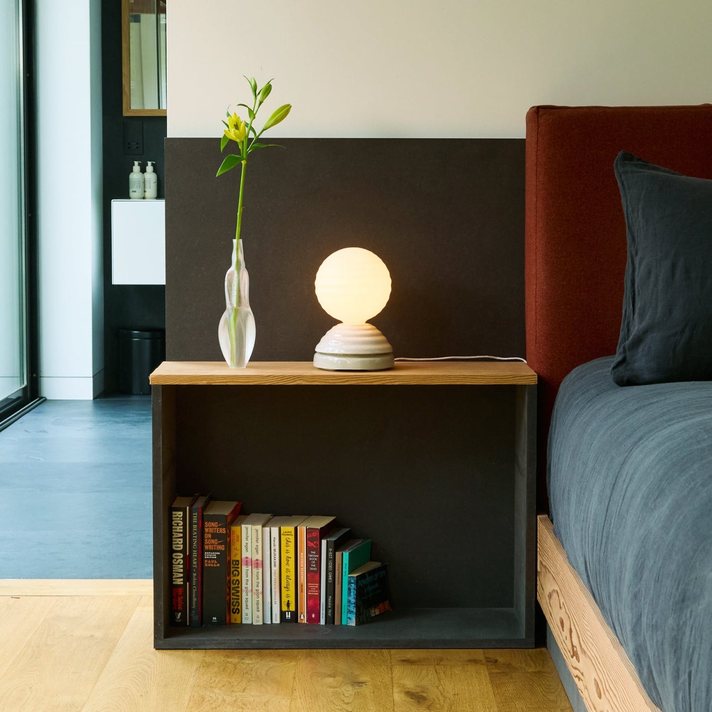 Wake Sleep Light in Pebble White