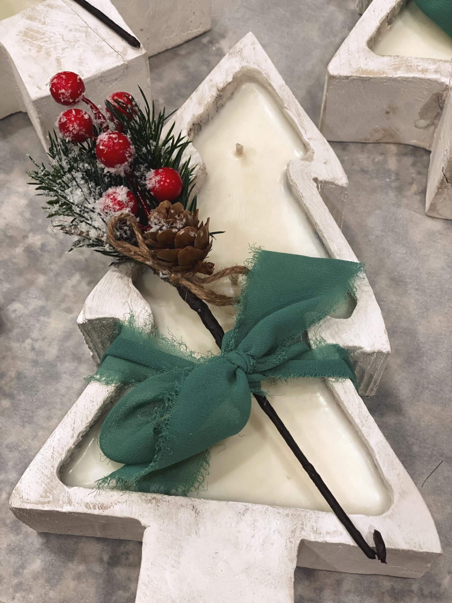 Christmas Tree Candle - Festive Holiday Scented Candle for Christmas Decor