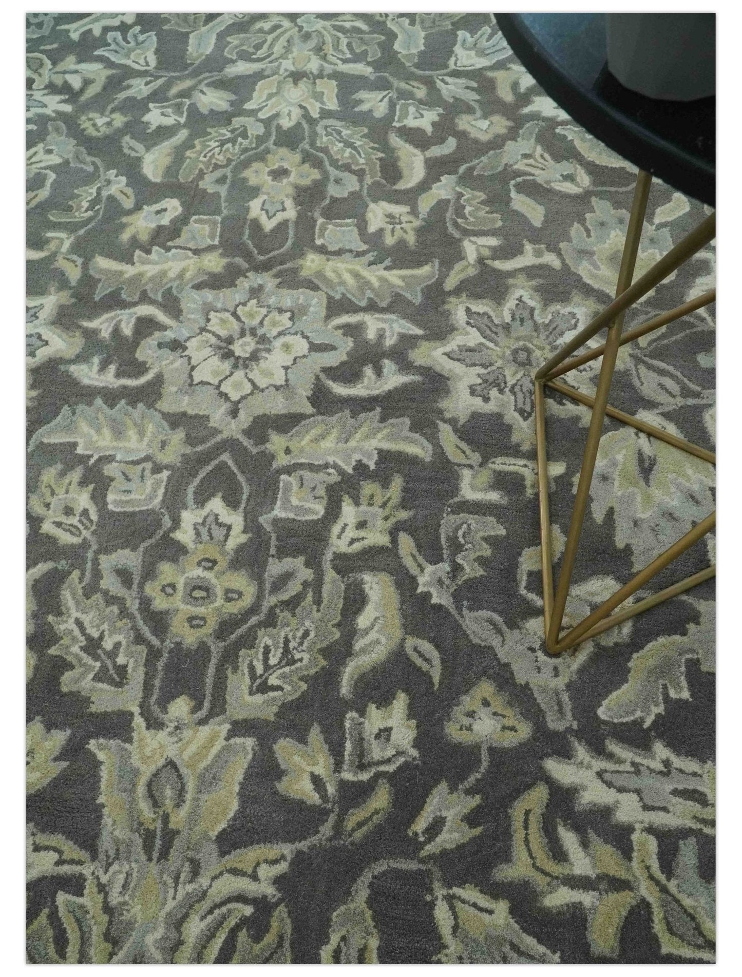 Antique Design 8x10 Charcoal and Beige Traditional Floral Hand Tufted rug