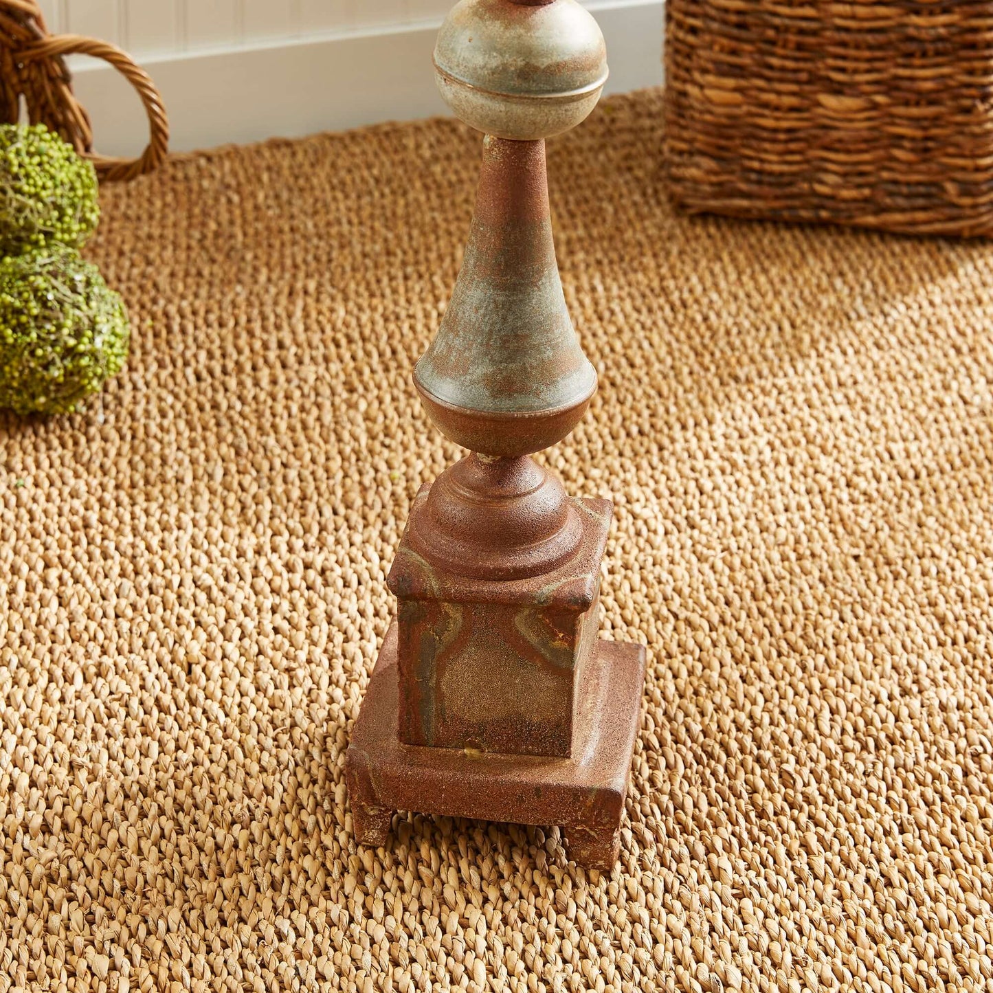 Antique-Style Rusted Metal Finial Decor