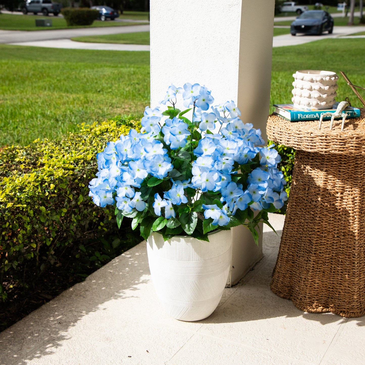 19" UV Resistant Artificial Hydrangea Bush (Indoor/Outdoor) - Set of 3