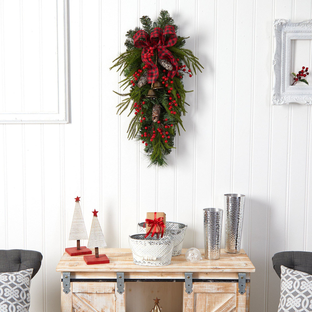 24” Holiday Christmas Pine Cones, Berry and Bells Teardrop