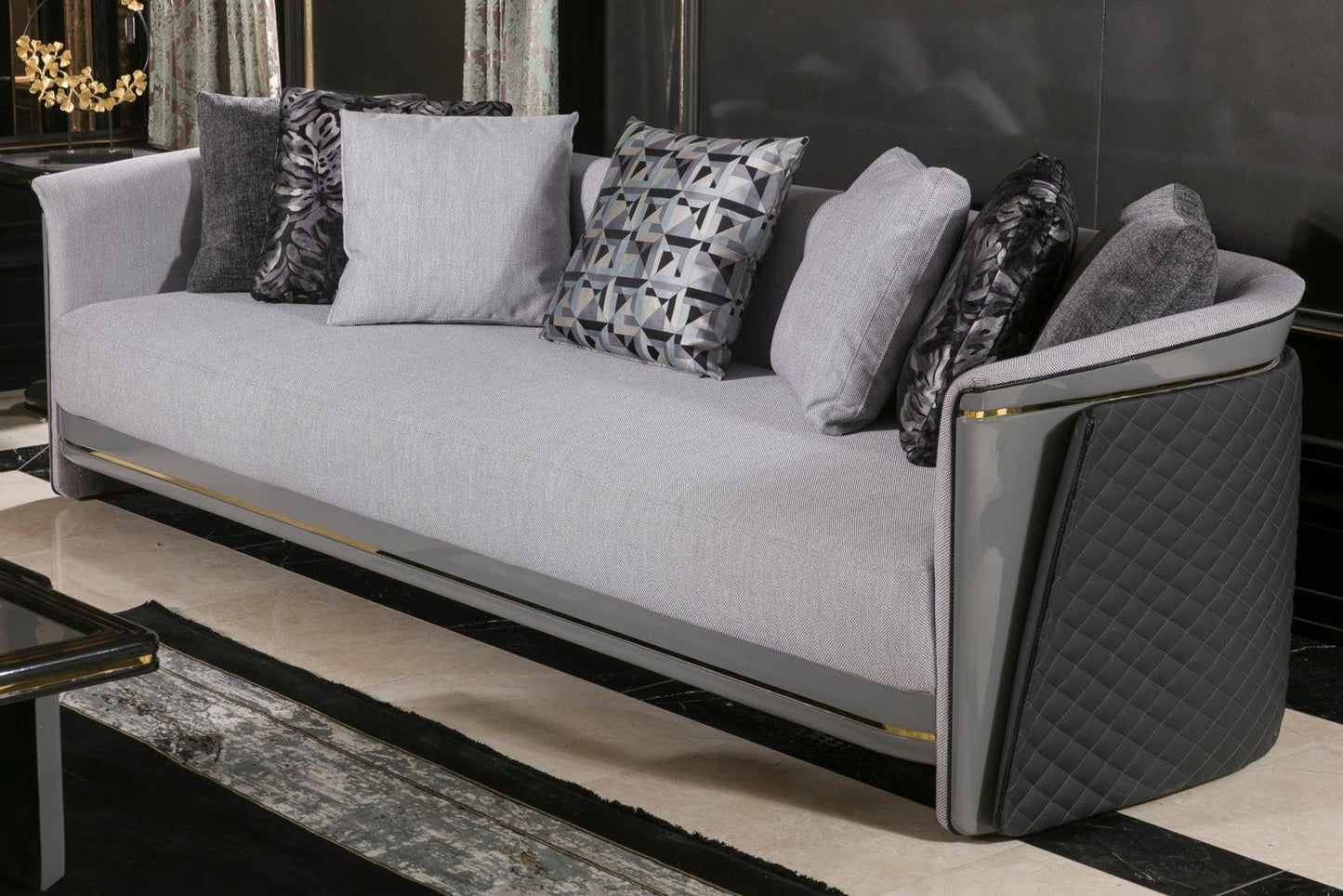 Aspar Couch