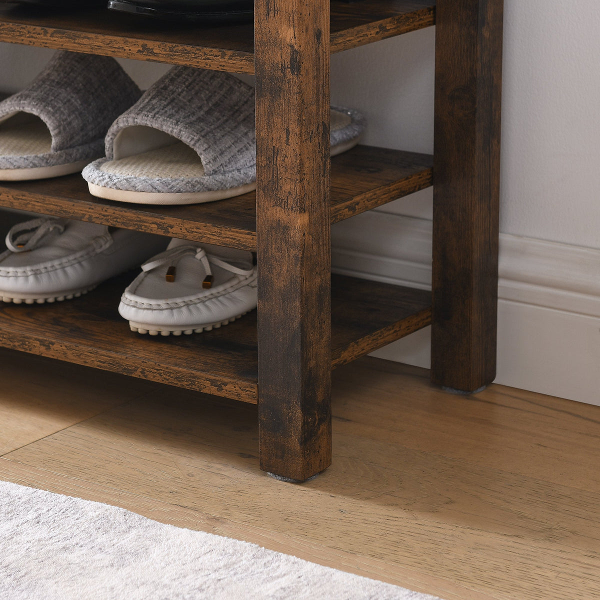Height-Adjustable Long Shoe-Changing Bench