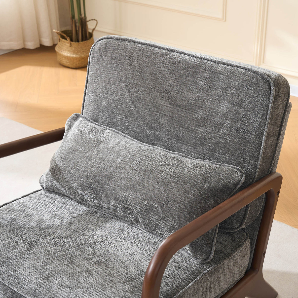Mid-Century Modern Lounge Chair