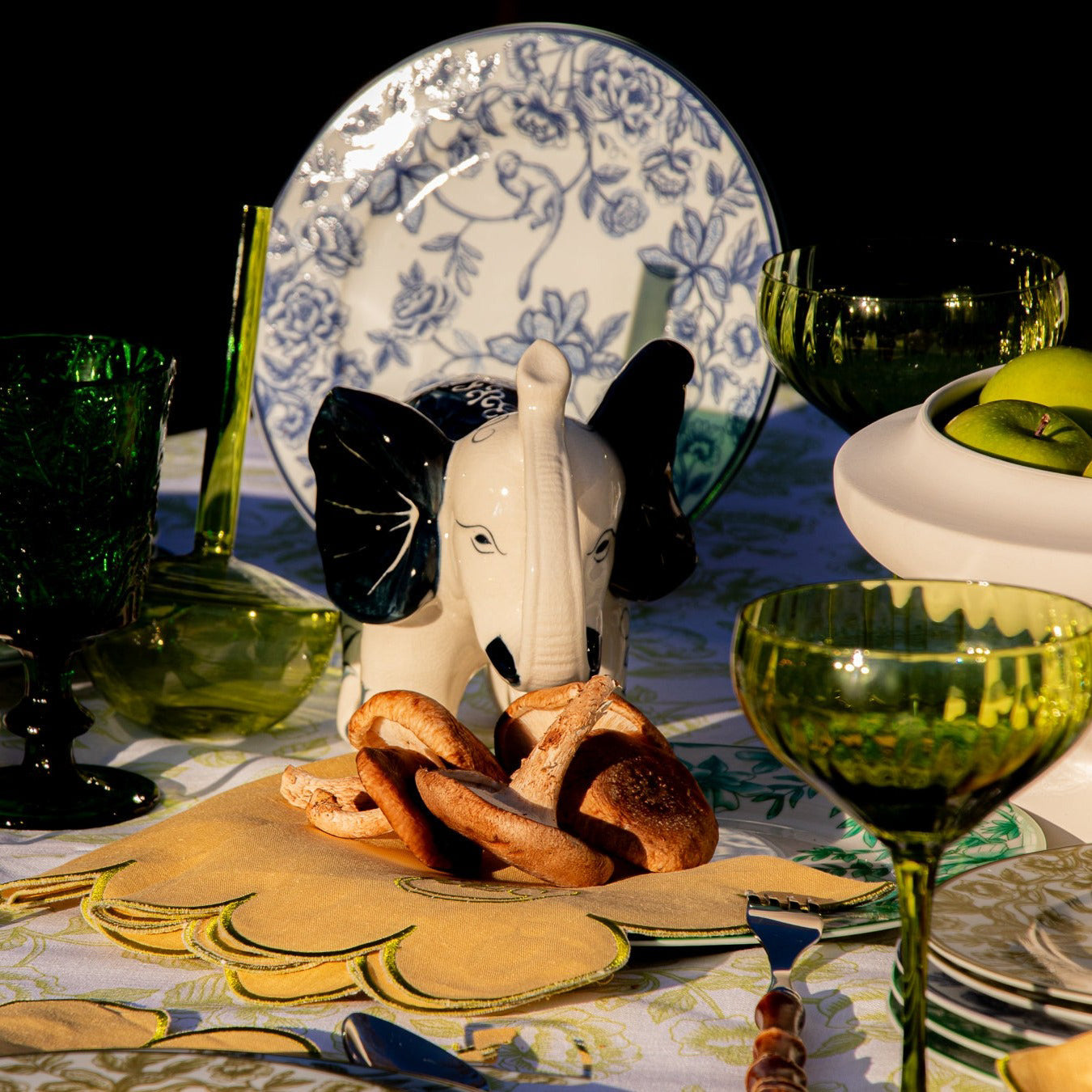 Bombay Blue Starter Plate - Set of 4 (+1 Bonus Plate)