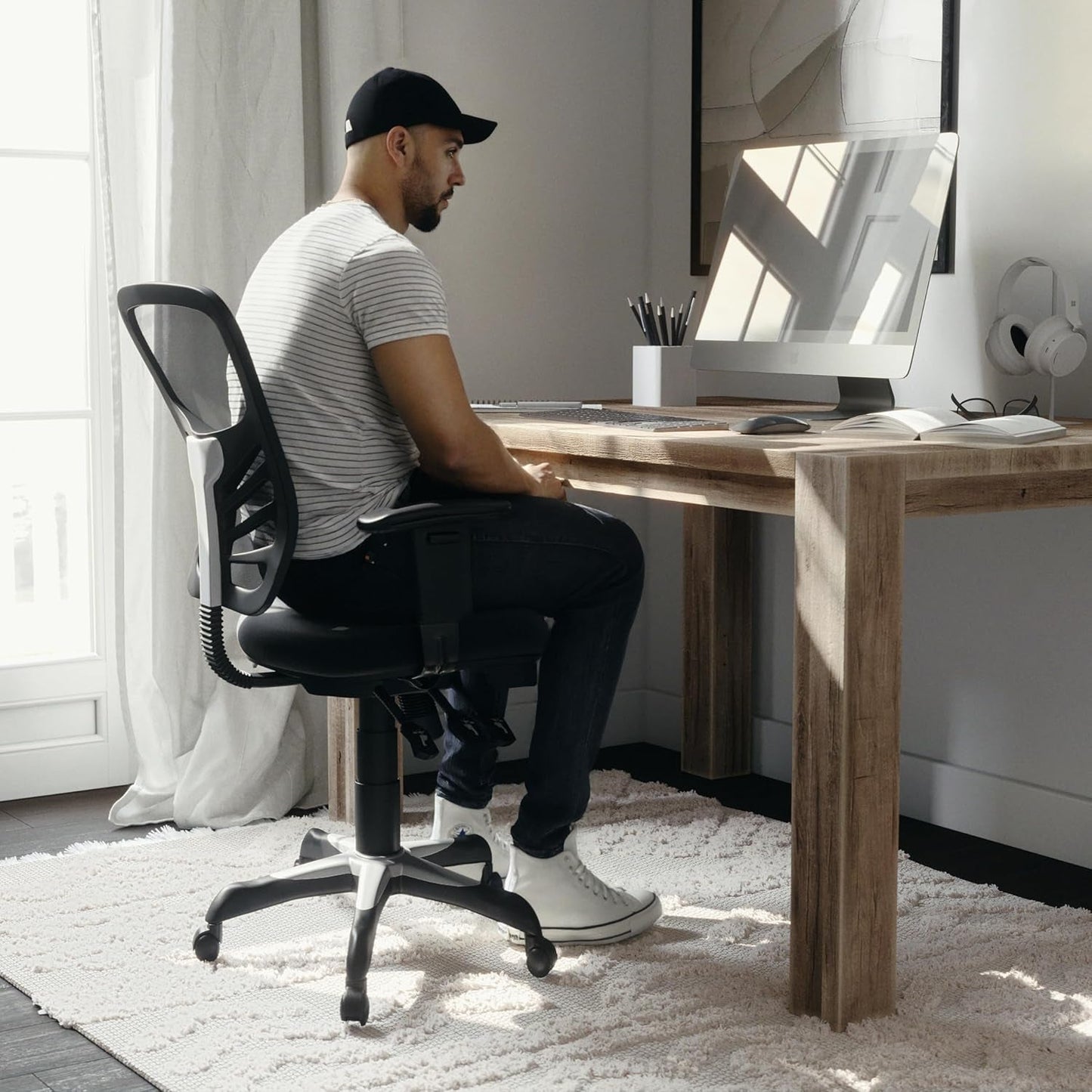 Ergonomic Mesh Office Chair With Adjustable Lumbar Black