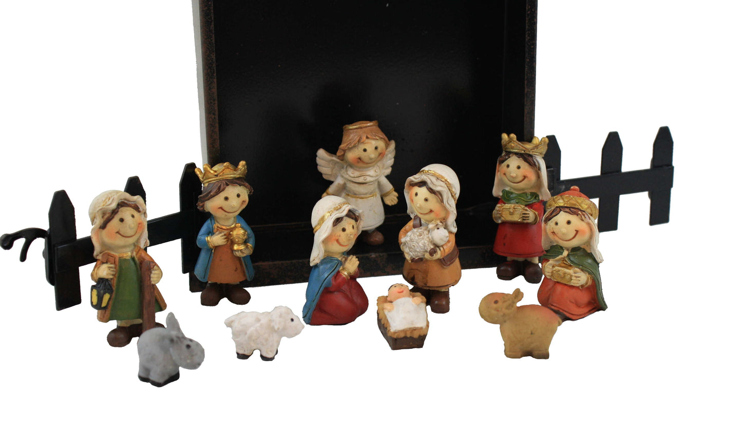 11 Piece mini Nativity Set - Traditional