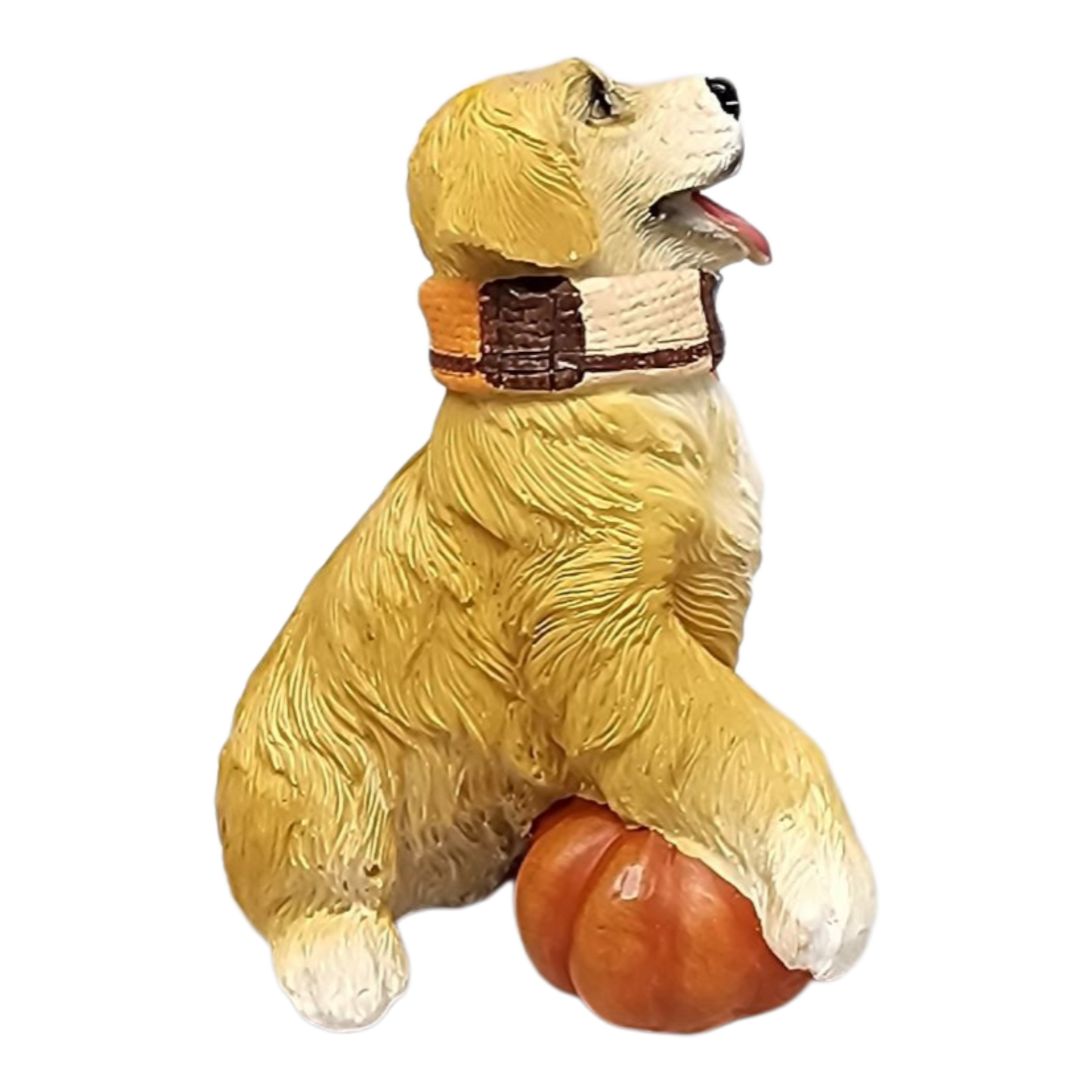 Charming Harvest Golden Retriever Figurine