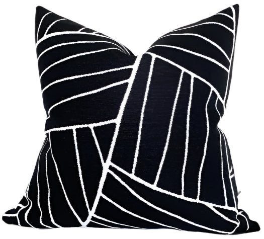 Thibaut Jordan Woven Pillow Cover in Black