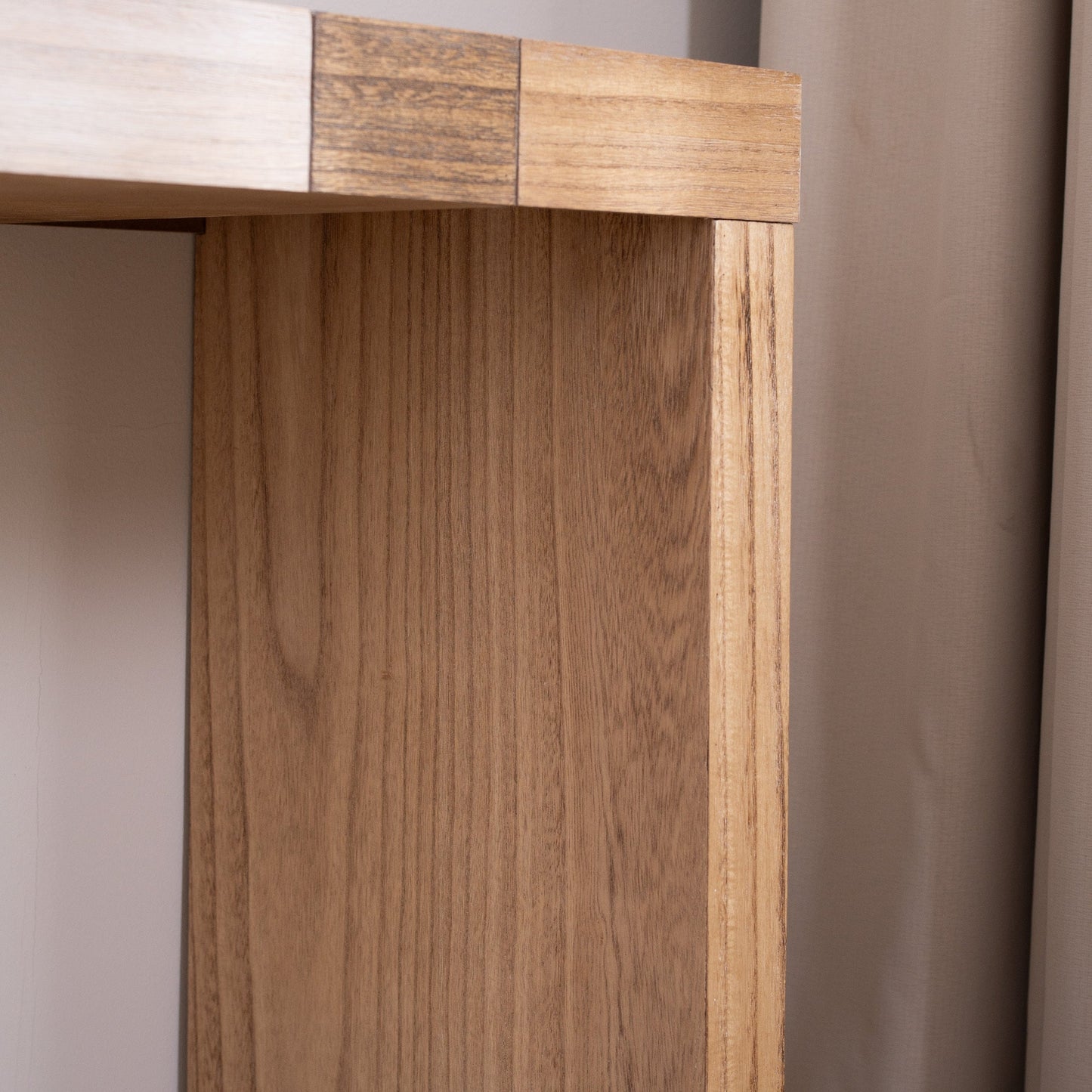Modern Console Table, 62' Long Entryway Table with Chevron Patterned Top