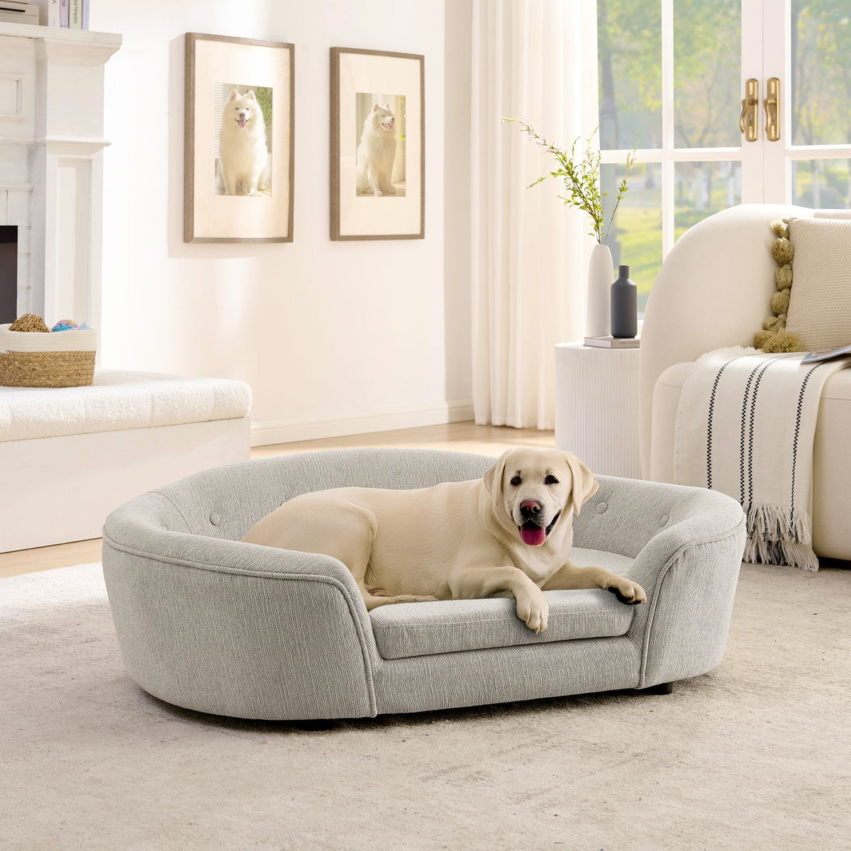 Oversized Oval Semi-Enclosed Dog Sofa