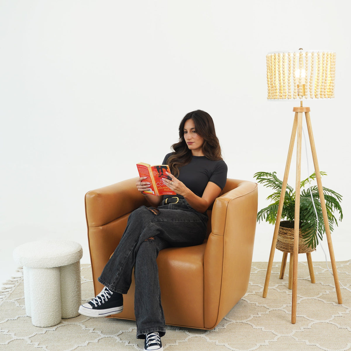 Callan Swivel Chair - Vegan