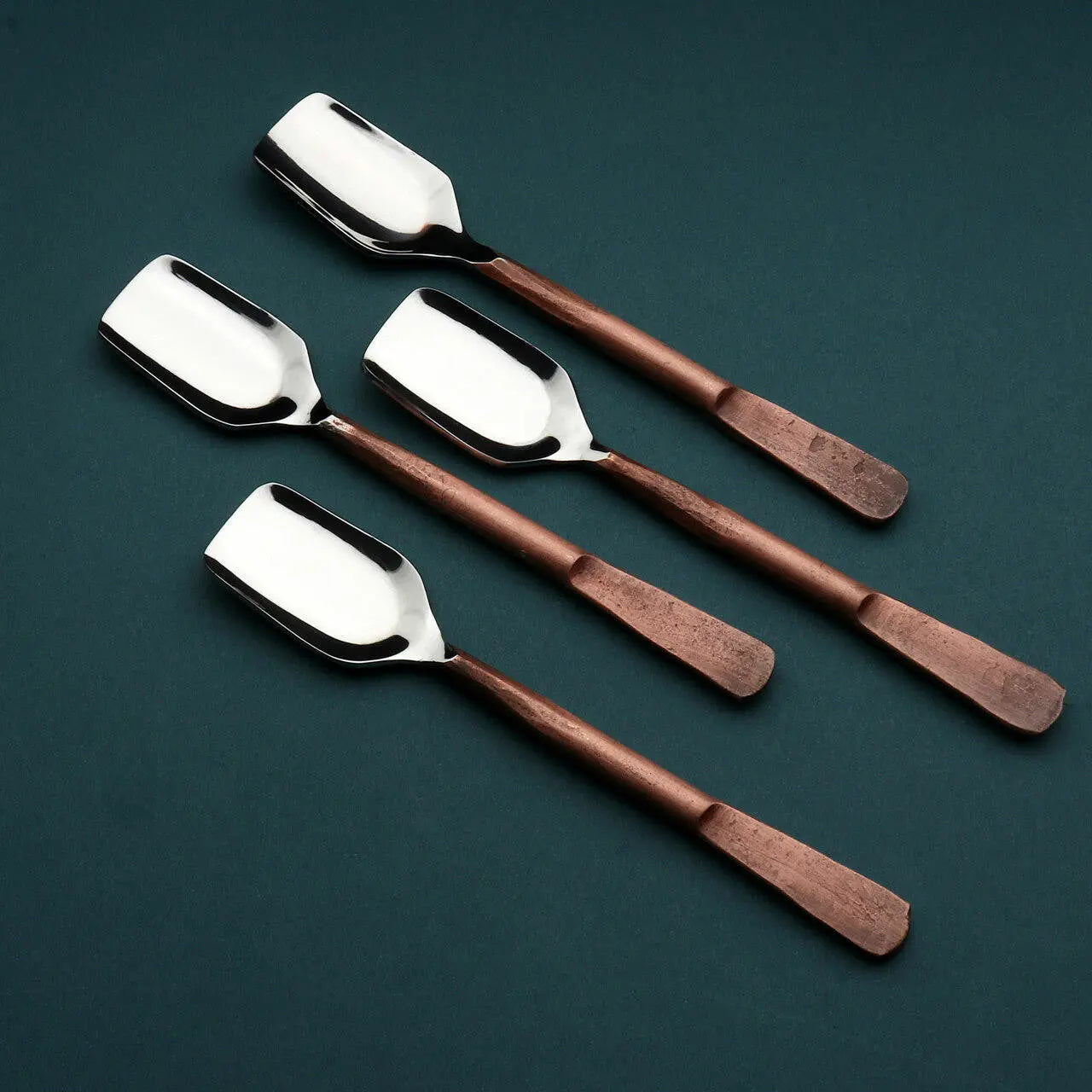 Celia Stilton Scoop 4 Pc. Set