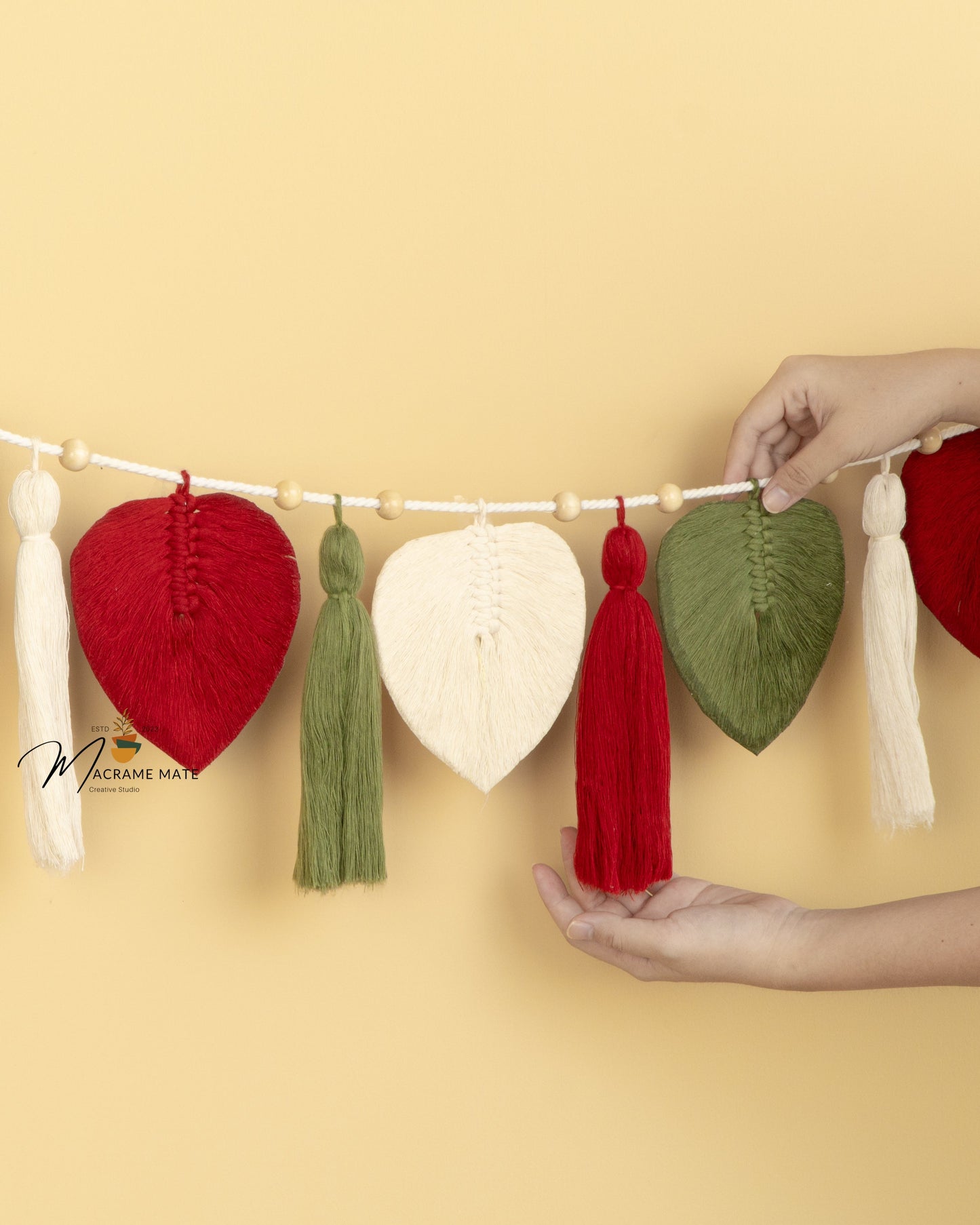 Macrame Leaf Garland Wall Hanging with Tassel Accents