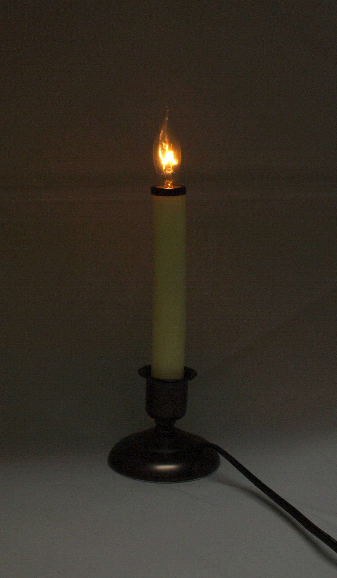 Cape Cod - Bronze Electric Sensor 9 Inch Window Candle