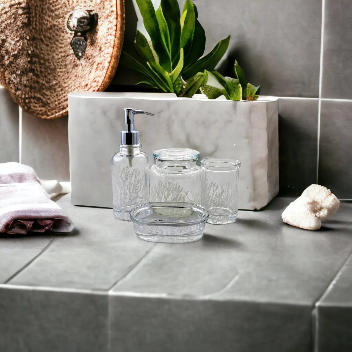 Clear 4-Piece Bathroom Accessory Set | Arctic Collection