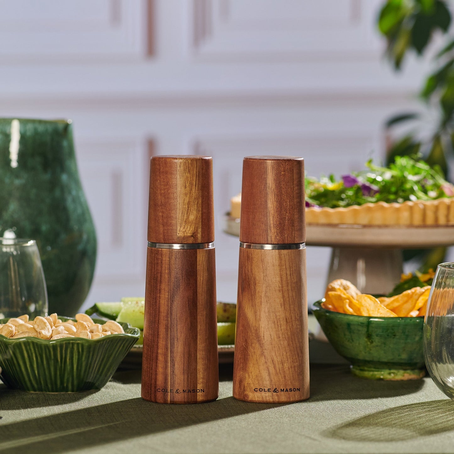 Cole & Mason Marlow Natural Acacia Salt & Pepper Mills