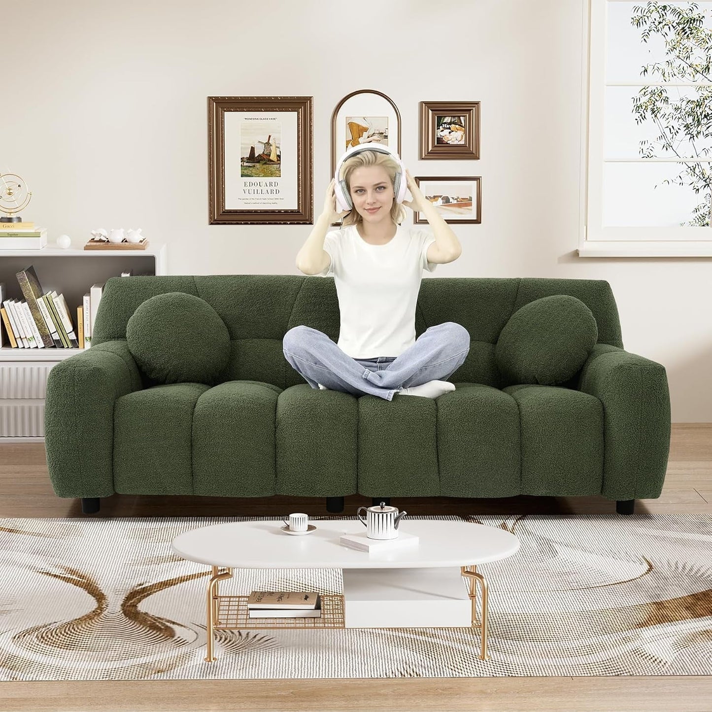 Comfy Oversized Boucle Cloud Sofa With Elegant Design
