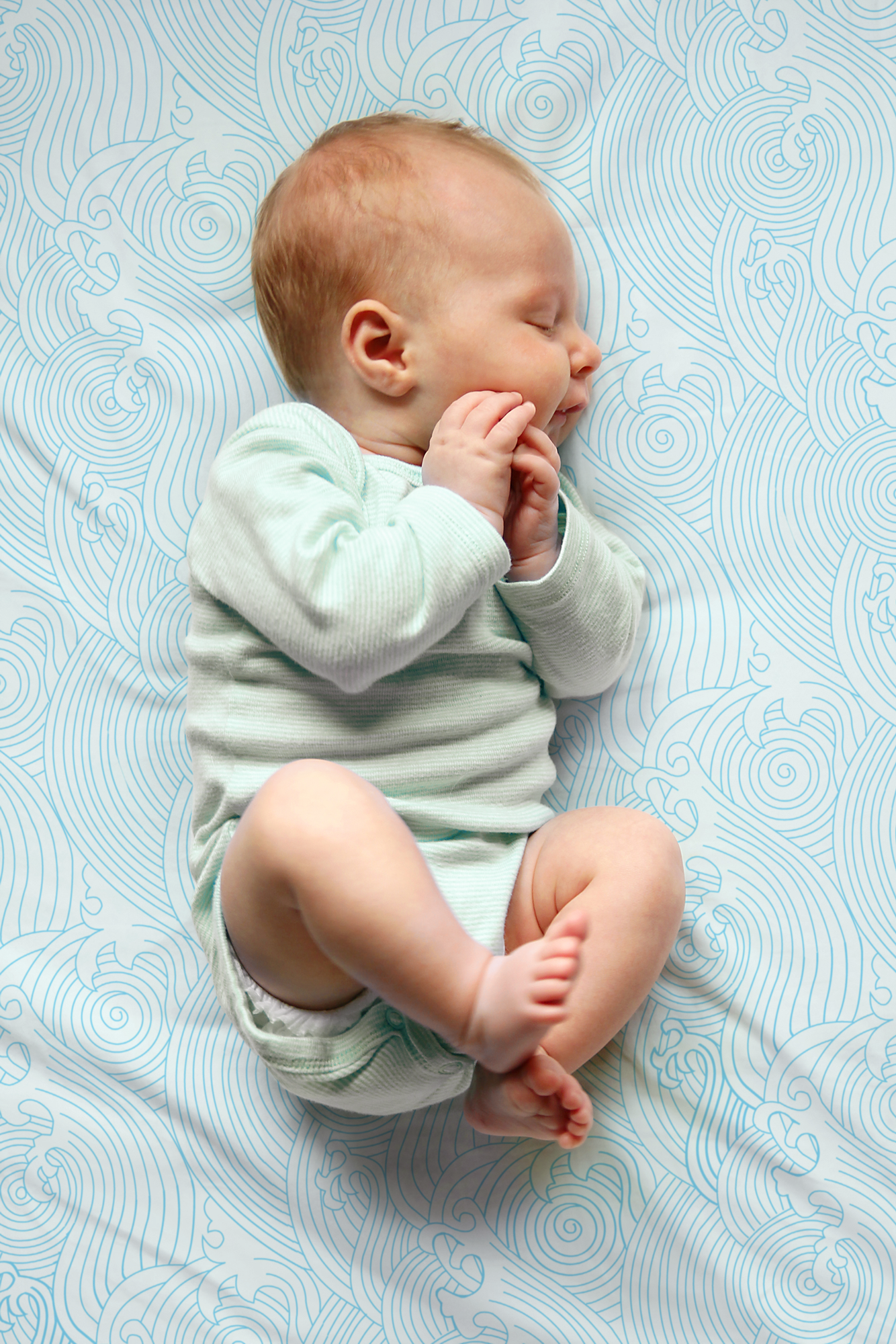 Organic Crashing Sea Waves Bamboo Cotton Blend Crib Sheet