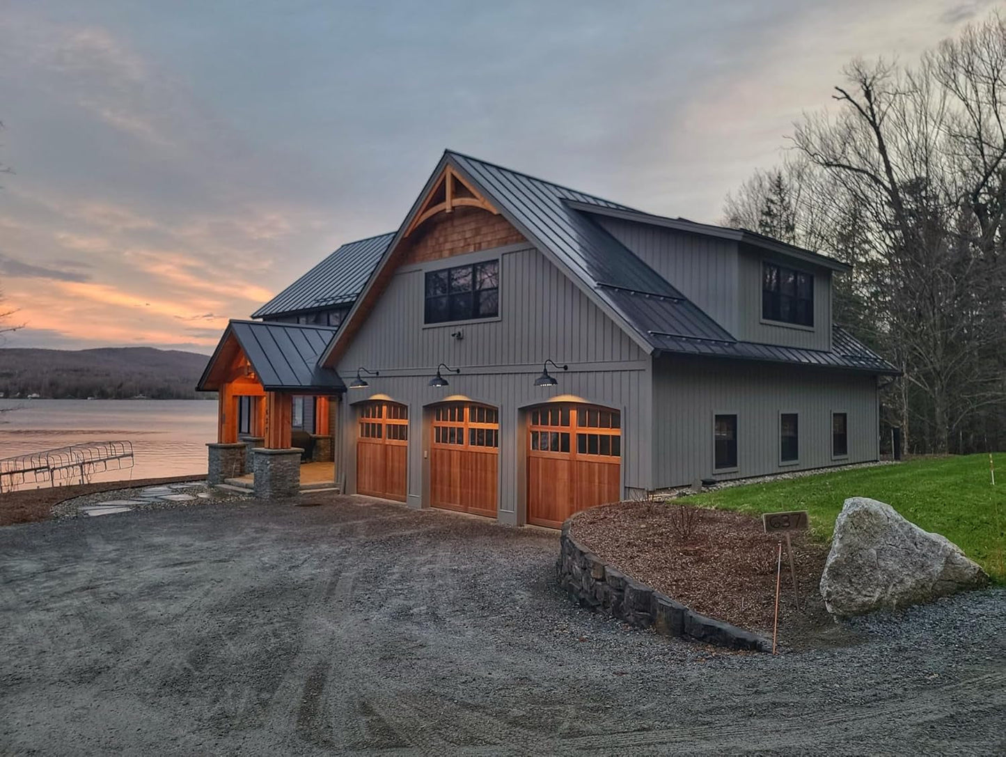 Outdoor Wall Mounted Barn Light