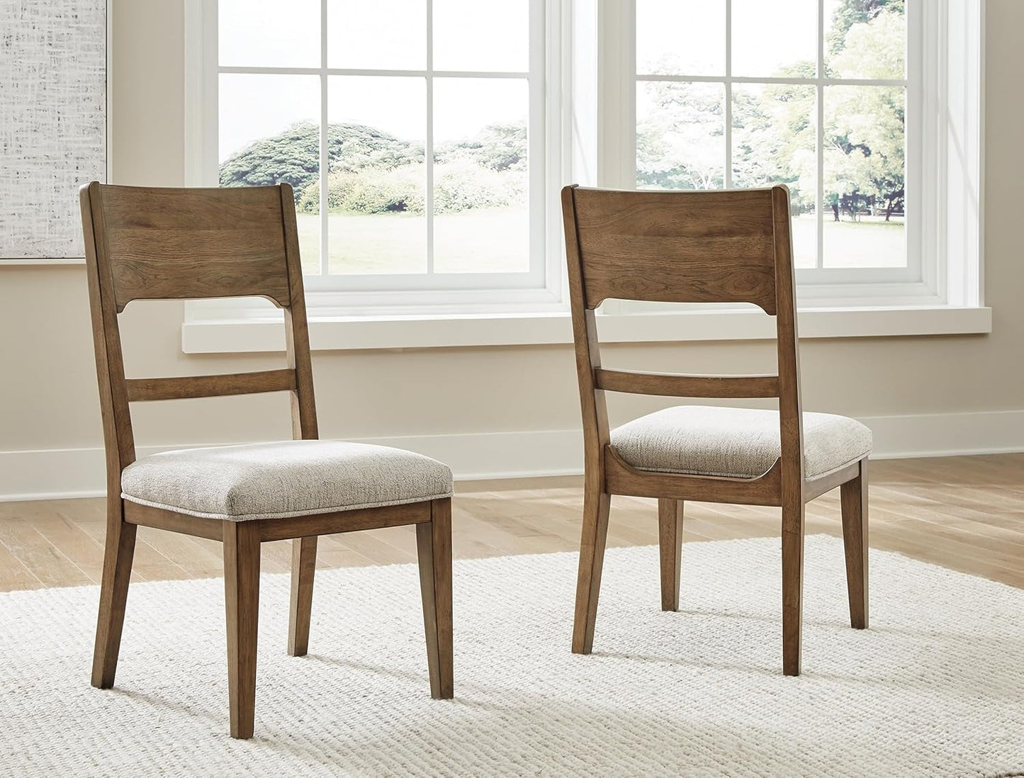 Cabalynn Traditional Dining Chair Set, 2 Chairs, Brown