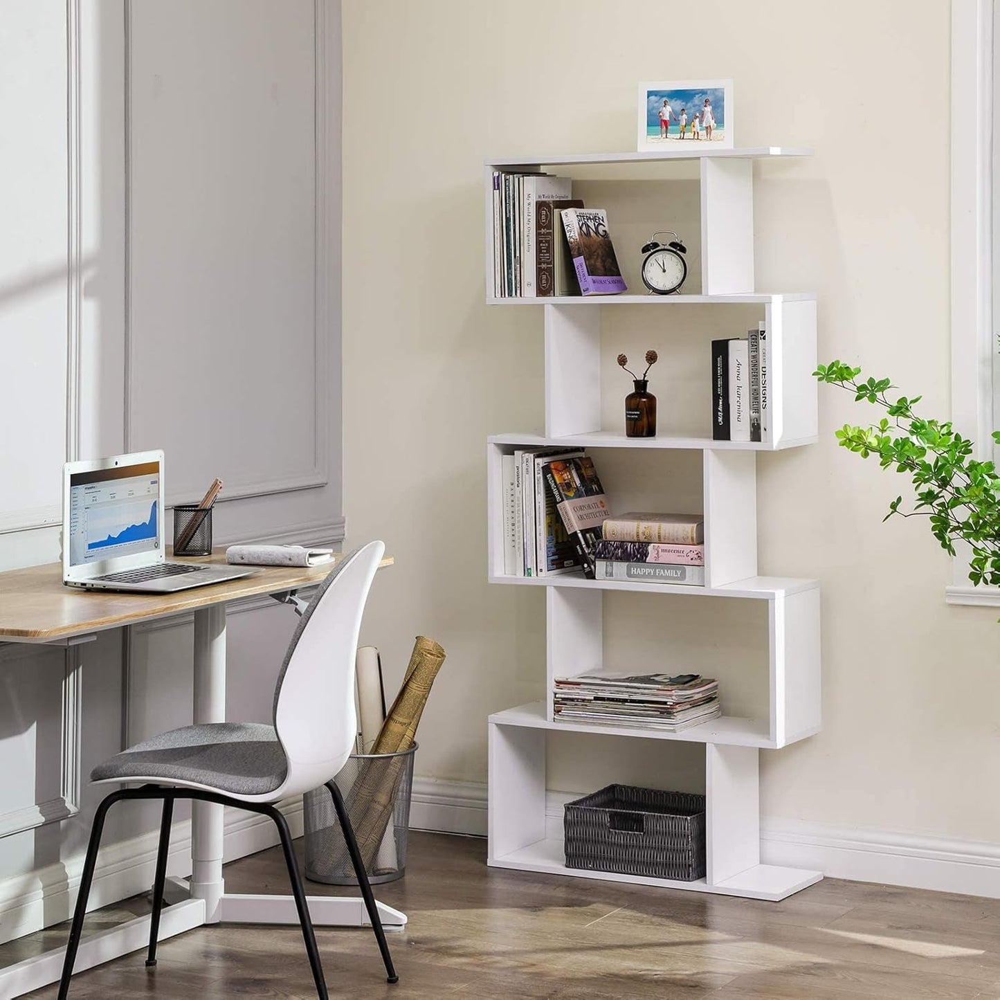 Tree Shaped Bookcase Freestanding White 13 Shelves Storage