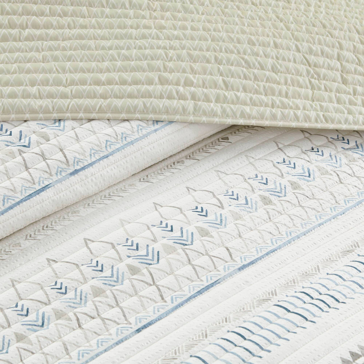 3 Piece Seersucker Quilt Set - Taupe/Blue King/California King