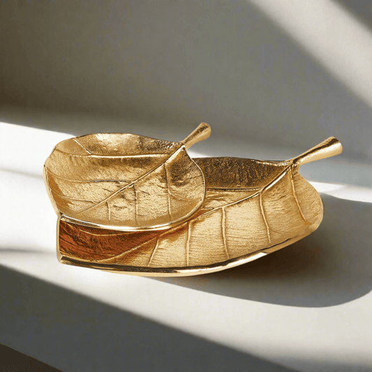 Decorative Gold Leaf-Shaped Trays (Set of 2)