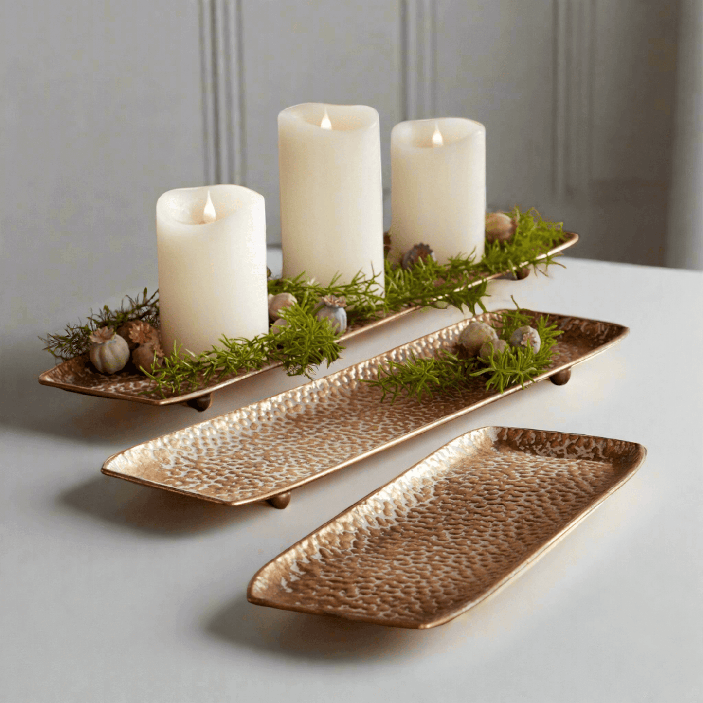 Decorative Gold Trays in Hammered Metal (Set of 3)
