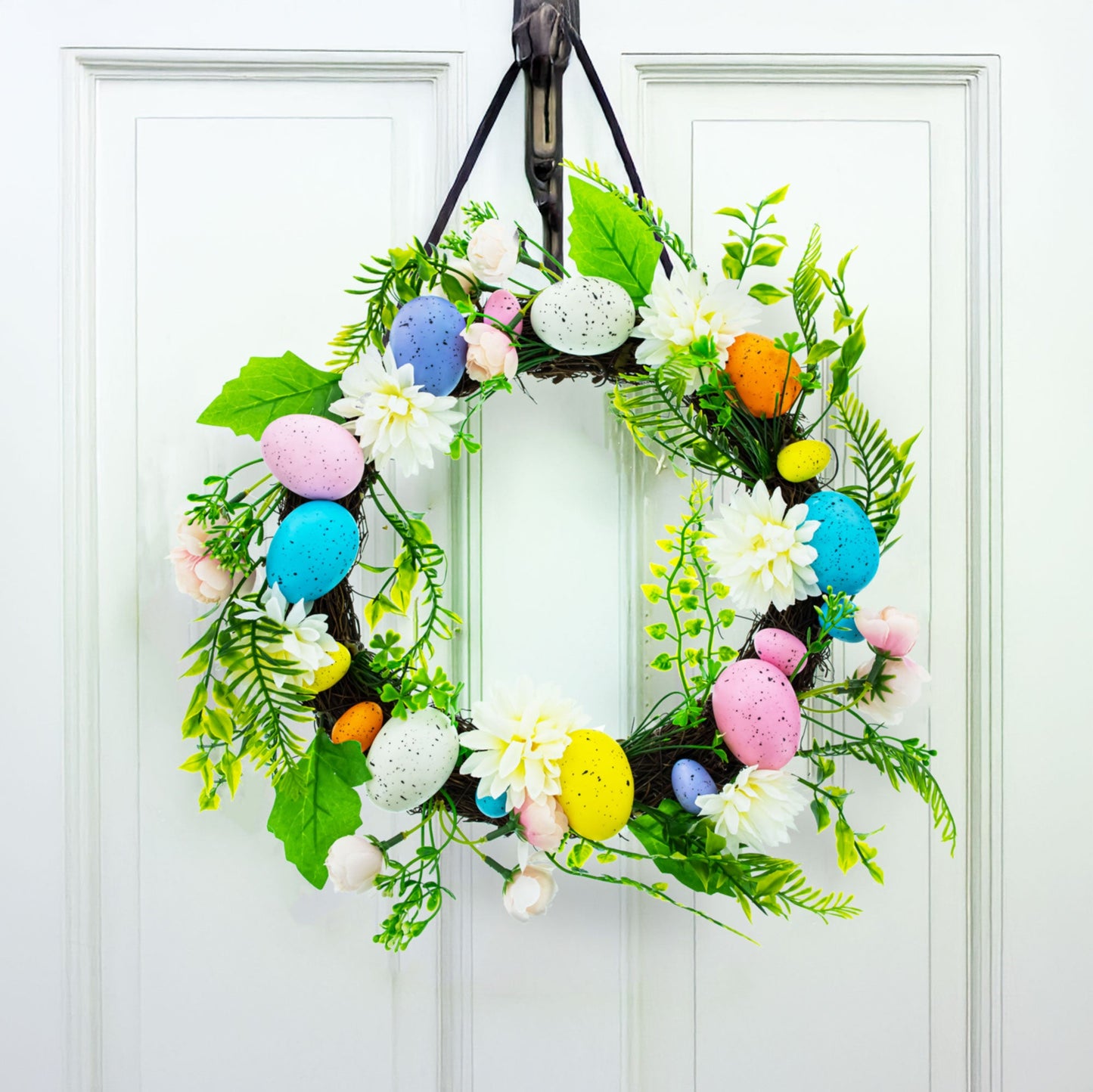 Easter Egg & Floral Wreath – Spring Door Decoration with Speckled Eggs & Flowers 13 Inches