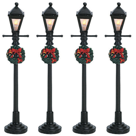 Village Gas Lantern Street Lamp - Set of 4