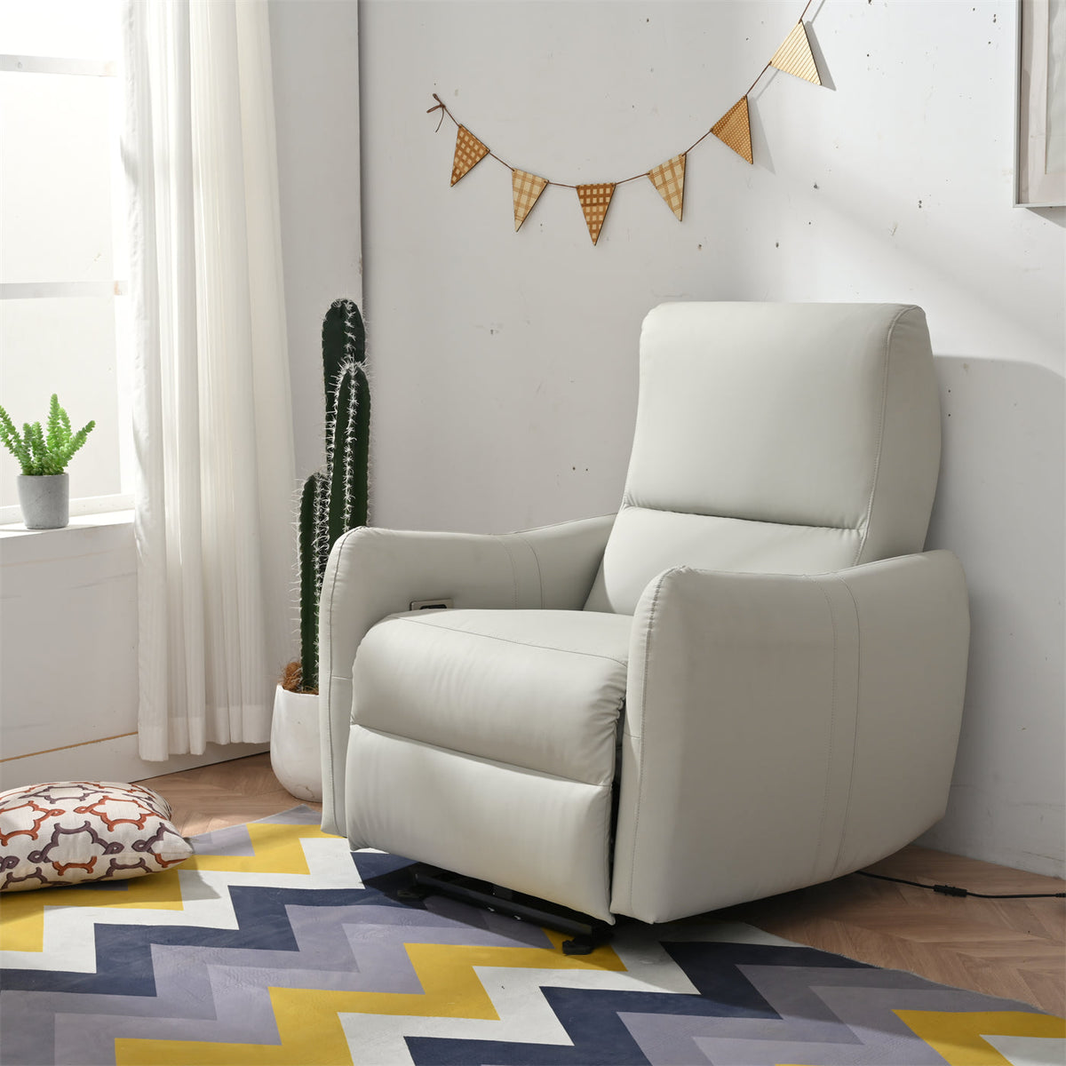 Wall Hugger Power Recliner Chair for Small Spaces