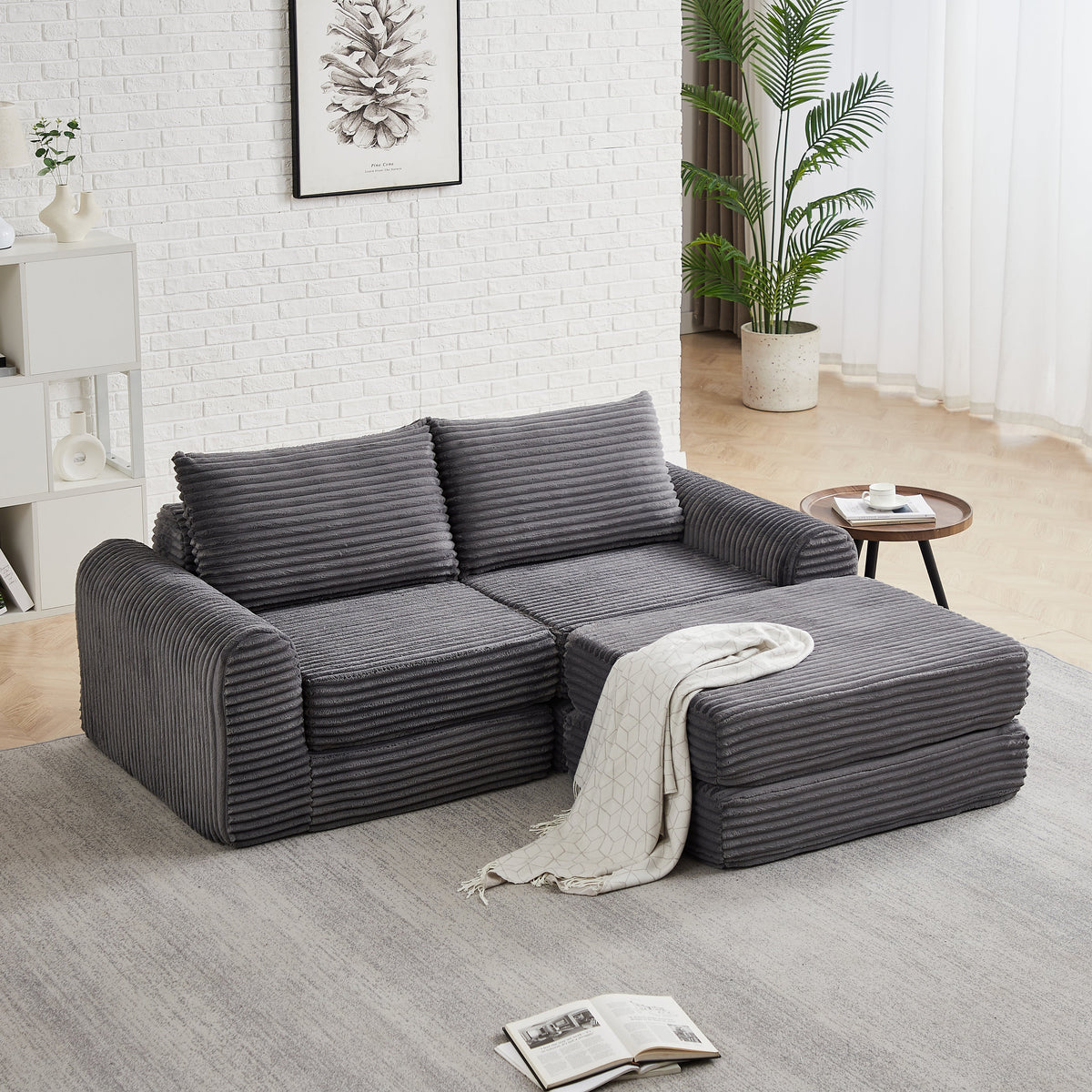 Minimalist Corduroy Sofa Featuring Curved Lines and a Gently Sloped Backrest - 2-in-1 Sofa & Bed